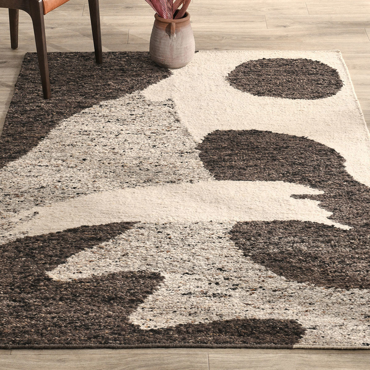 Hesperia Cedar Brown Multi Rug