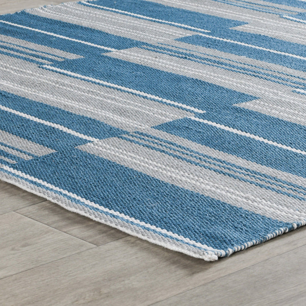 Indoor/Outdoor Colton Stripe Rug