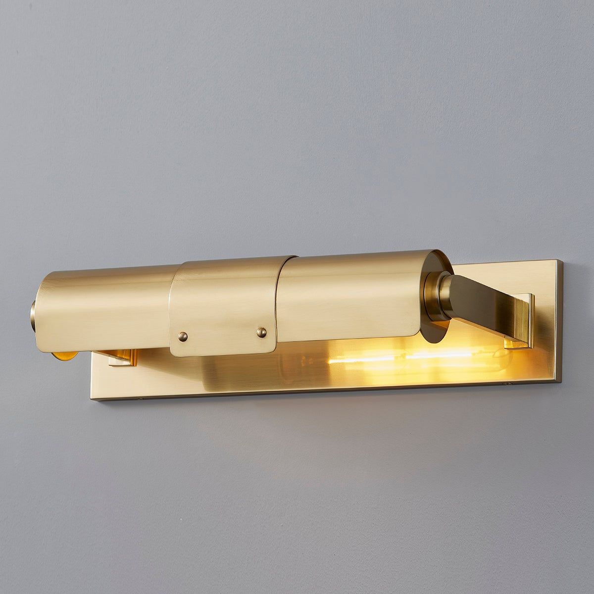 Oneonta Picture Light Picture Lights Hudson Valley Lighting , Black Friday Sale Hudson Valley Lighting Furniture Sale, Old Bones Co, Mid Century Furniture Sale, Four Hands Furniture, Black Friday Sale Oneonta Picture Light,Gus Sale, Perigold Oneonta Picture Light Picture Lights Black Friday Sale , Perigold Sale Oneonta Picture Light,Oneonta Picture Light Lulu and Georgia, Burke Decor Sale Oneonta Picture Light, www.oldbonesco.com