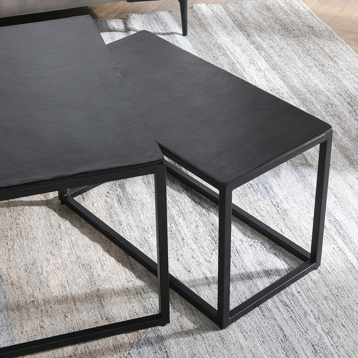Classic Home Buckley Coffee Table - Thumbnail 4