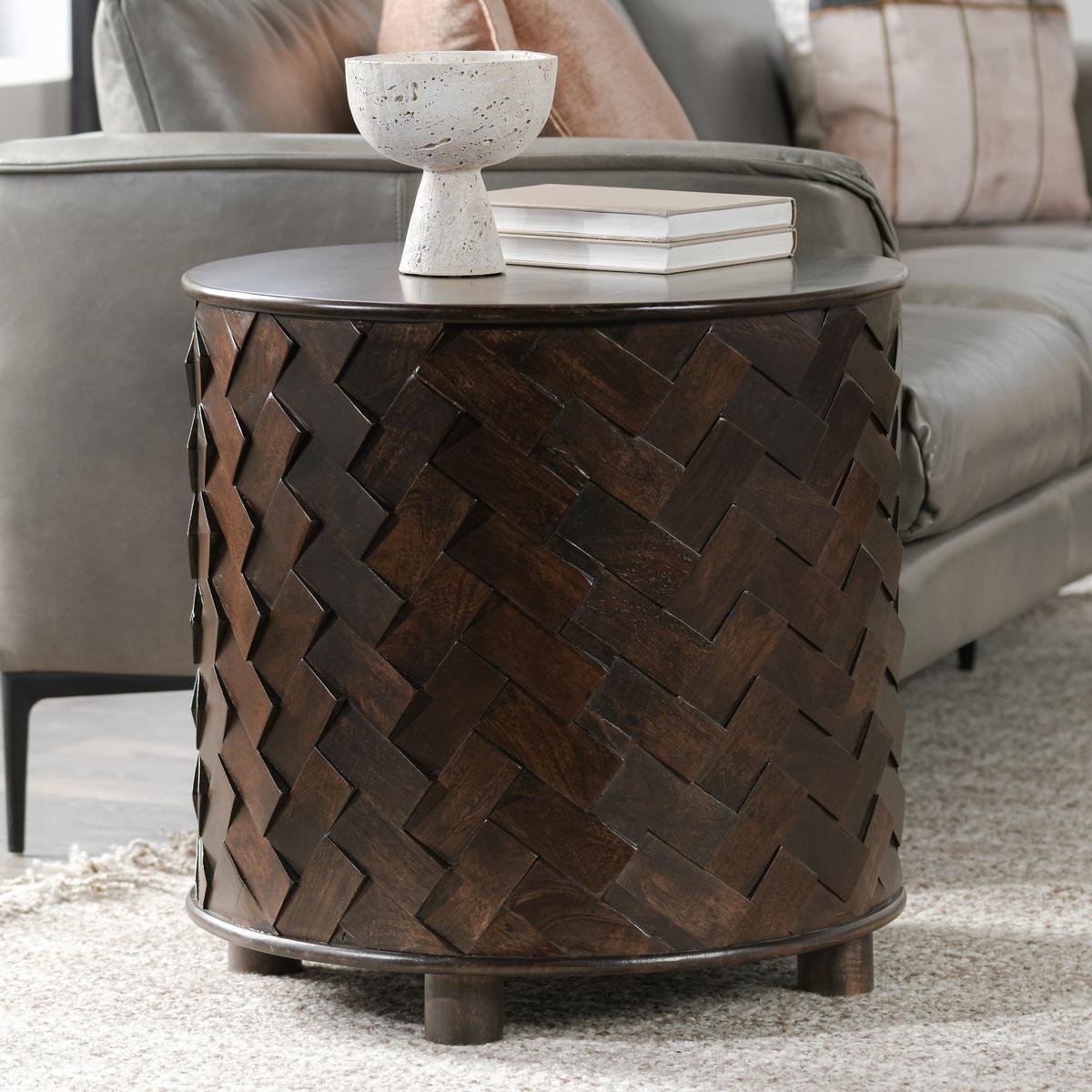 Classic Home Shira End Table - Thumbnail 3