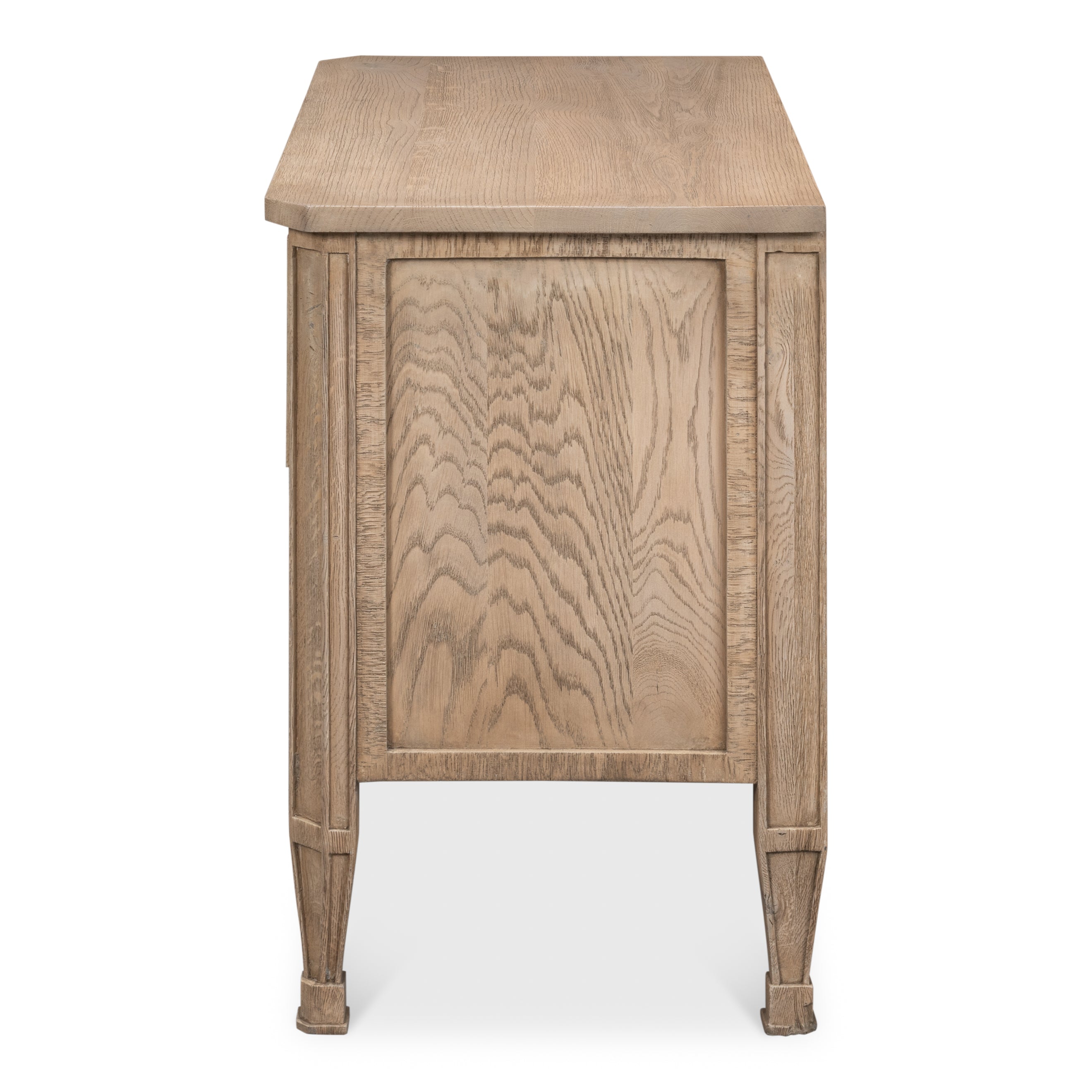 Gordon Vineyards Chest