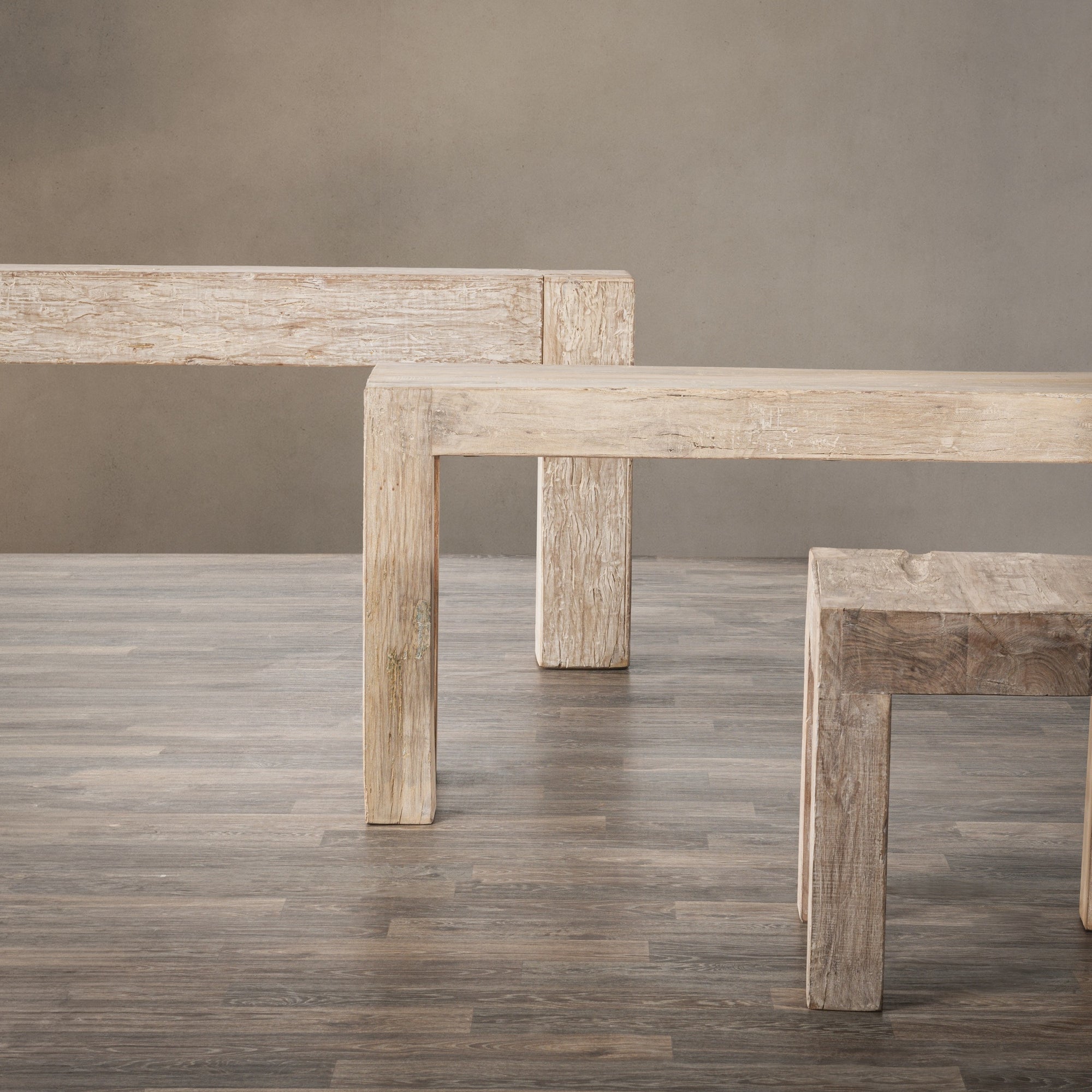 Classic Home Giza End Table - Thumbnail 2