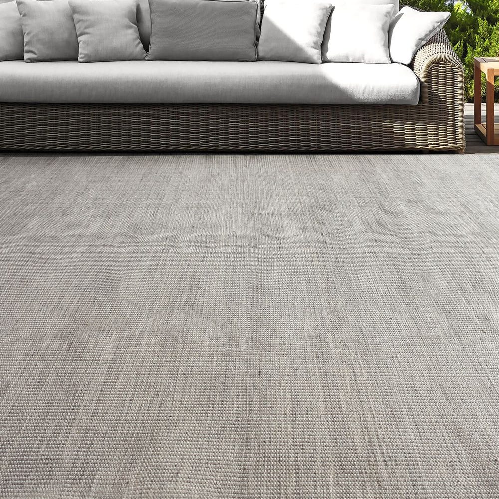 Uttermost Scranto Indoor-Outdoor Rug