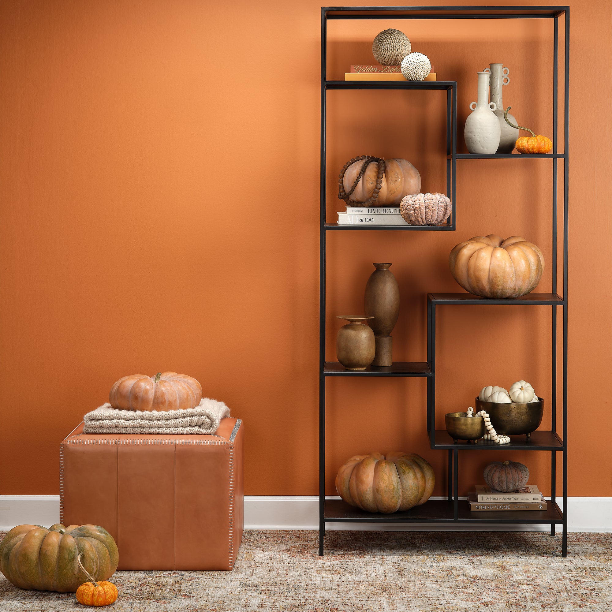 Lifestyle by JY Highland Vase - Thumbnail 2