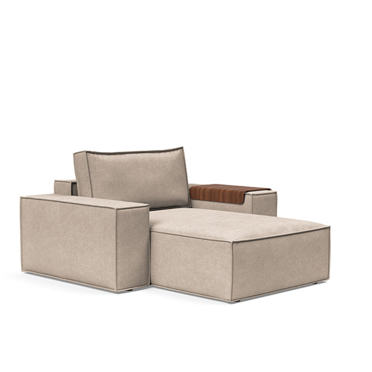 Newilla Lounger Chair with Wide Arms