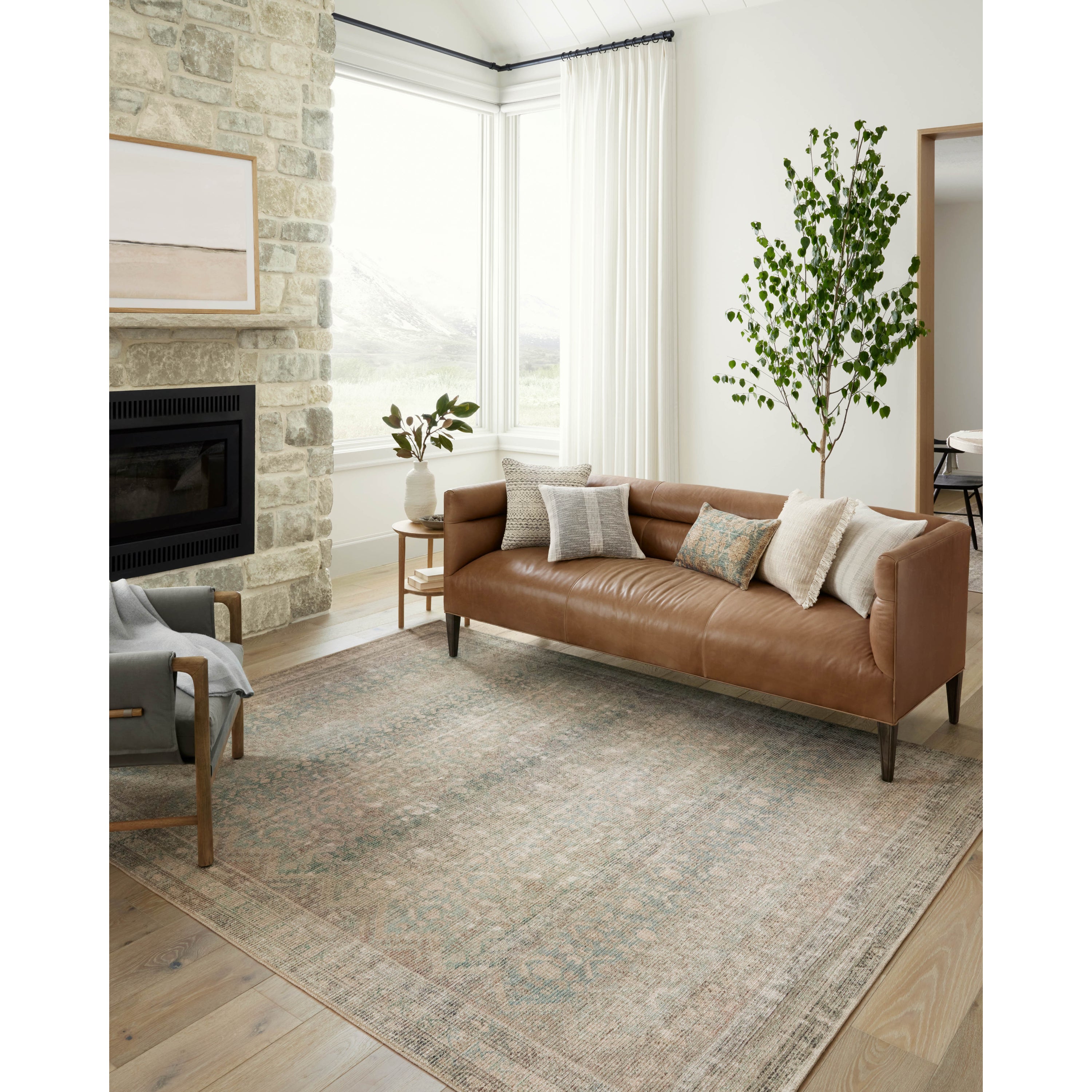 Angela Rose x Loloi Aubrey Jade/Natural Rug