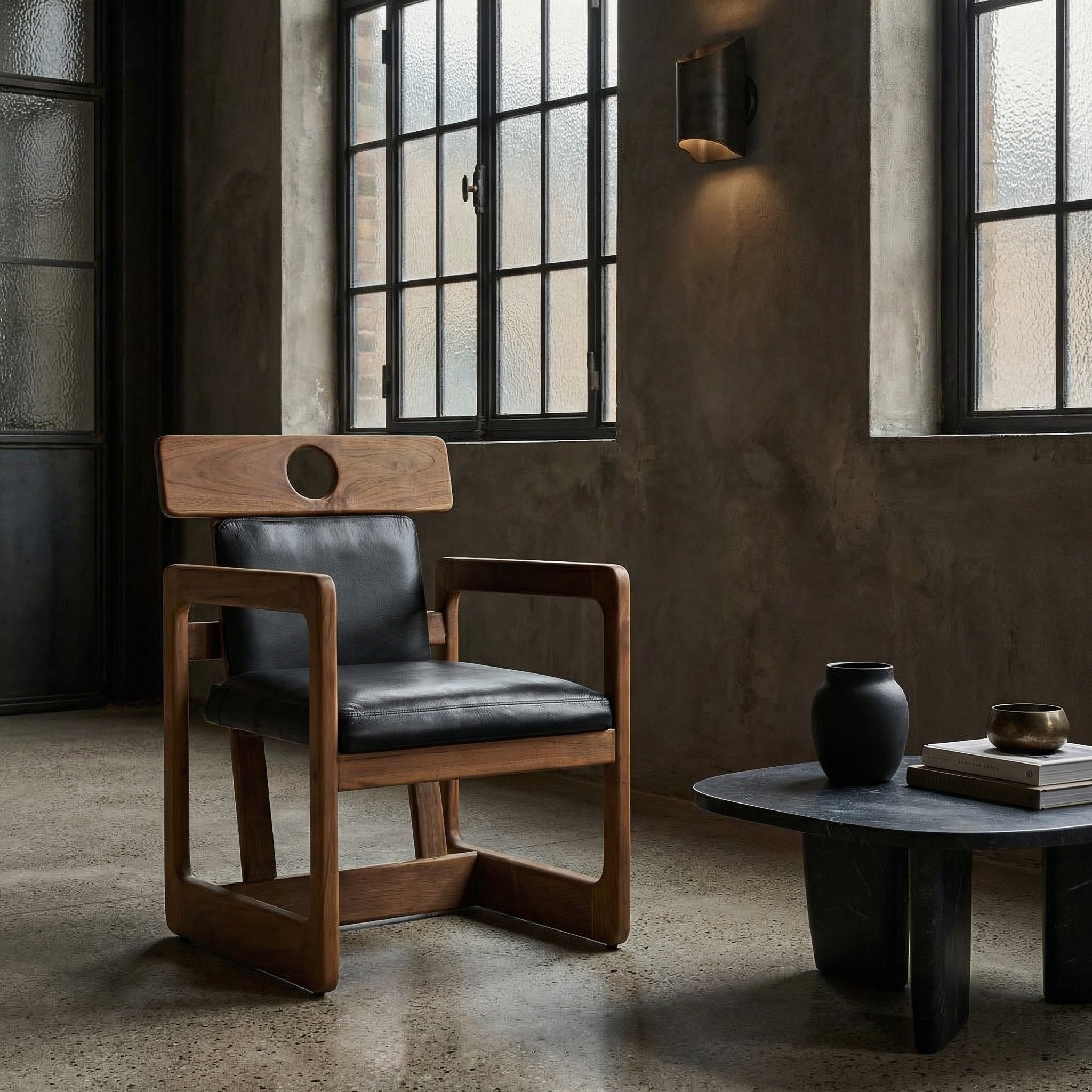 Buraco Arm Chair