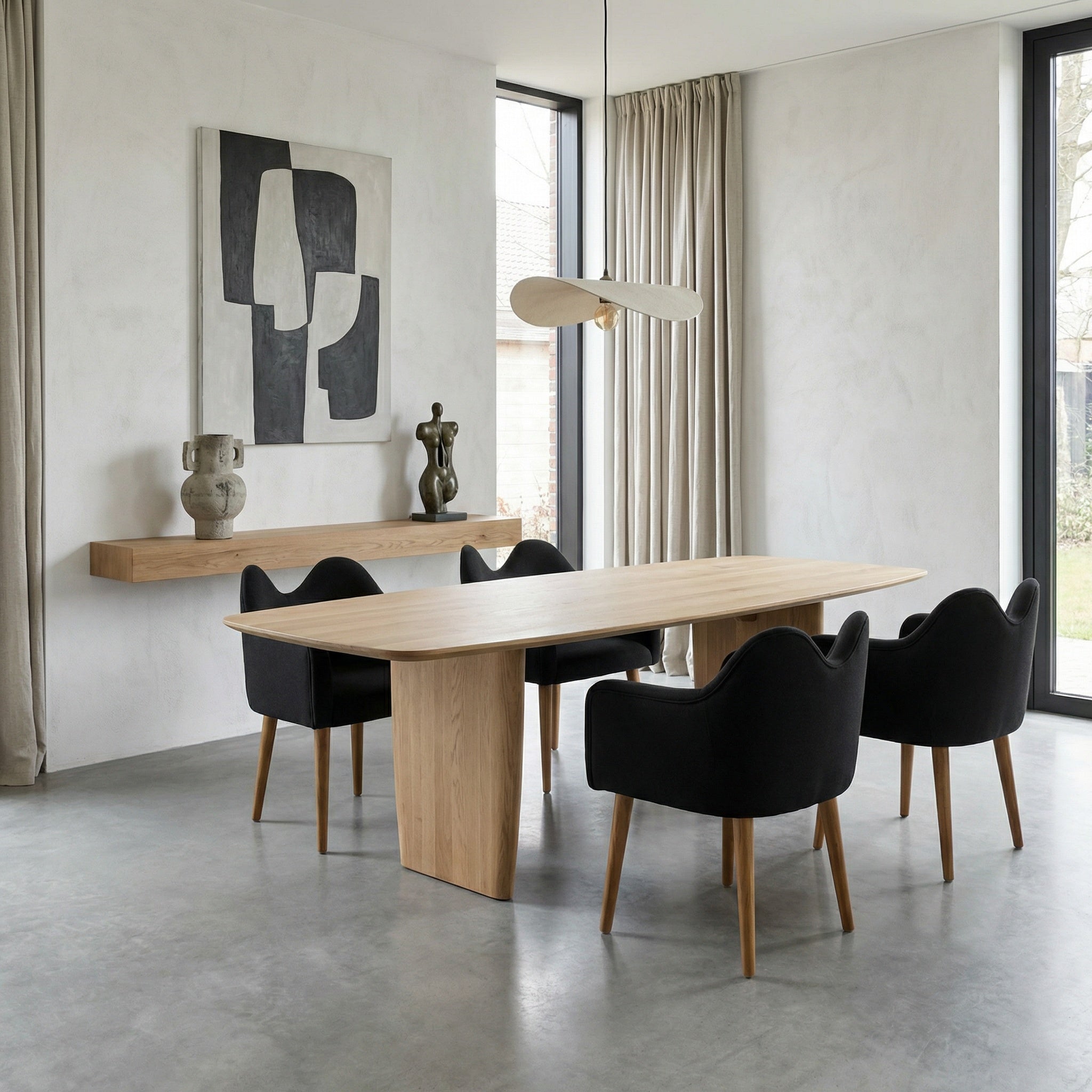 Cornelia Chair