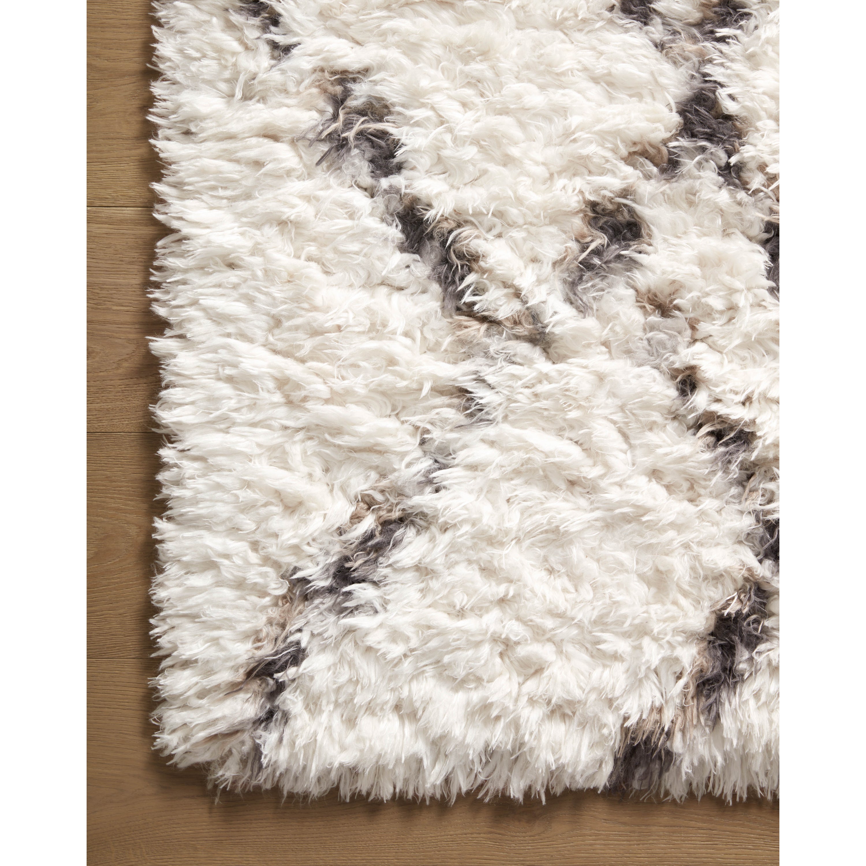 Angela Rose x Loloi Amira Ivory/Bark Rug