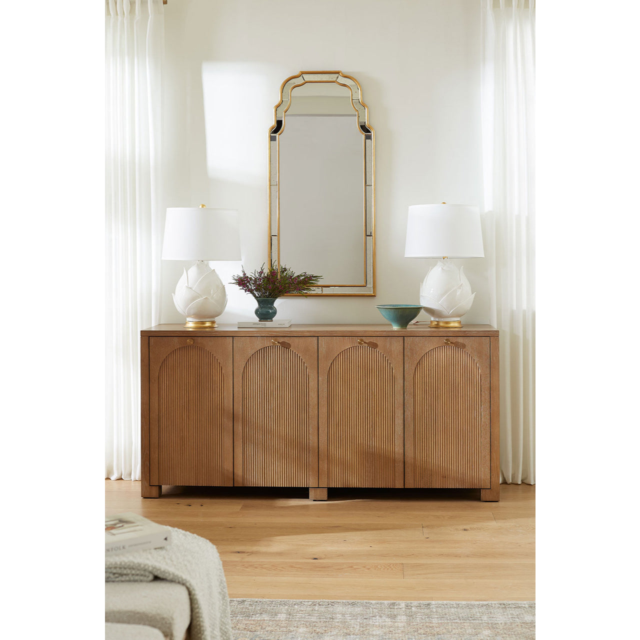 Arcadia 4-Door Cabinet