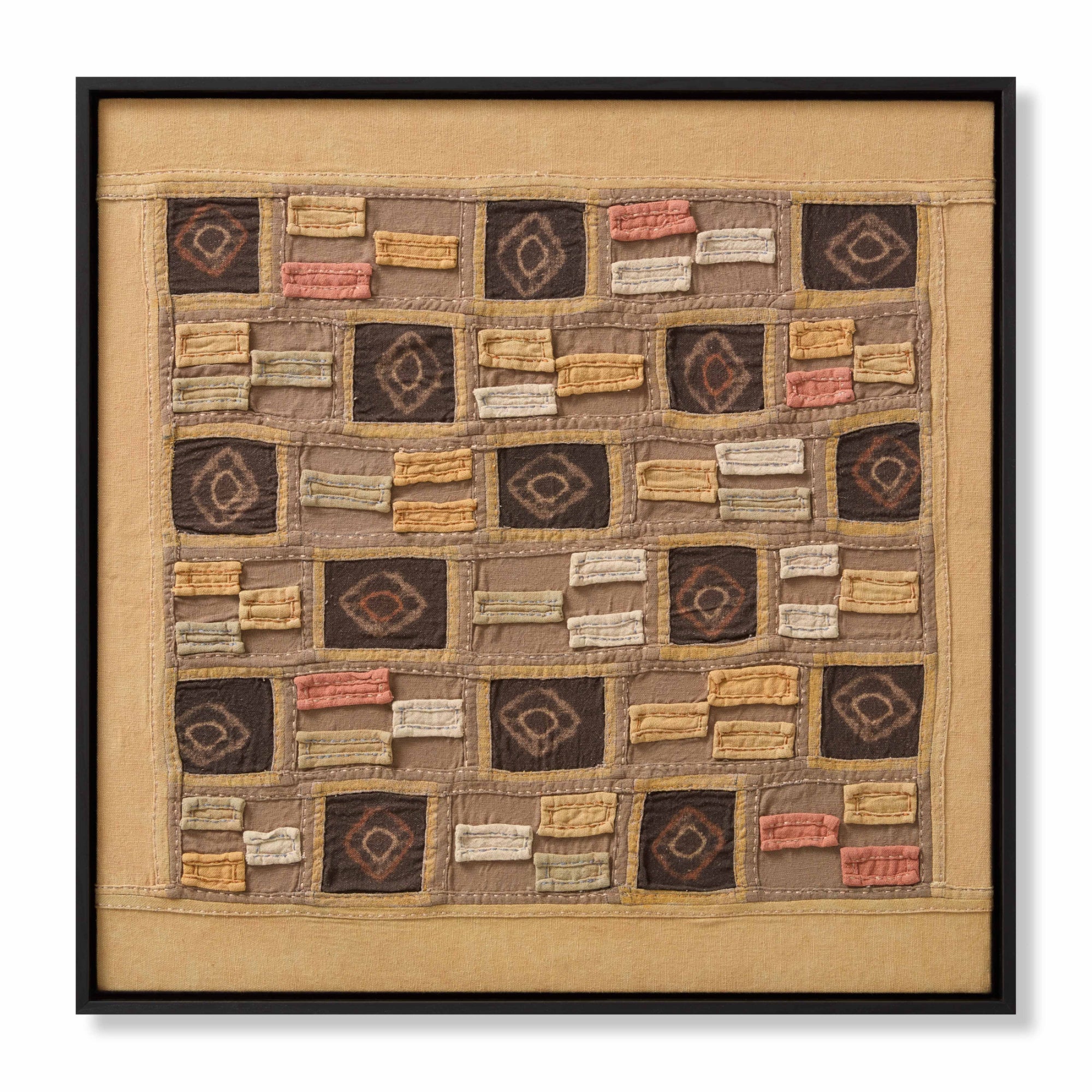 Loloi Tan/Brown 2'-7" x 2'-7" Wall Art