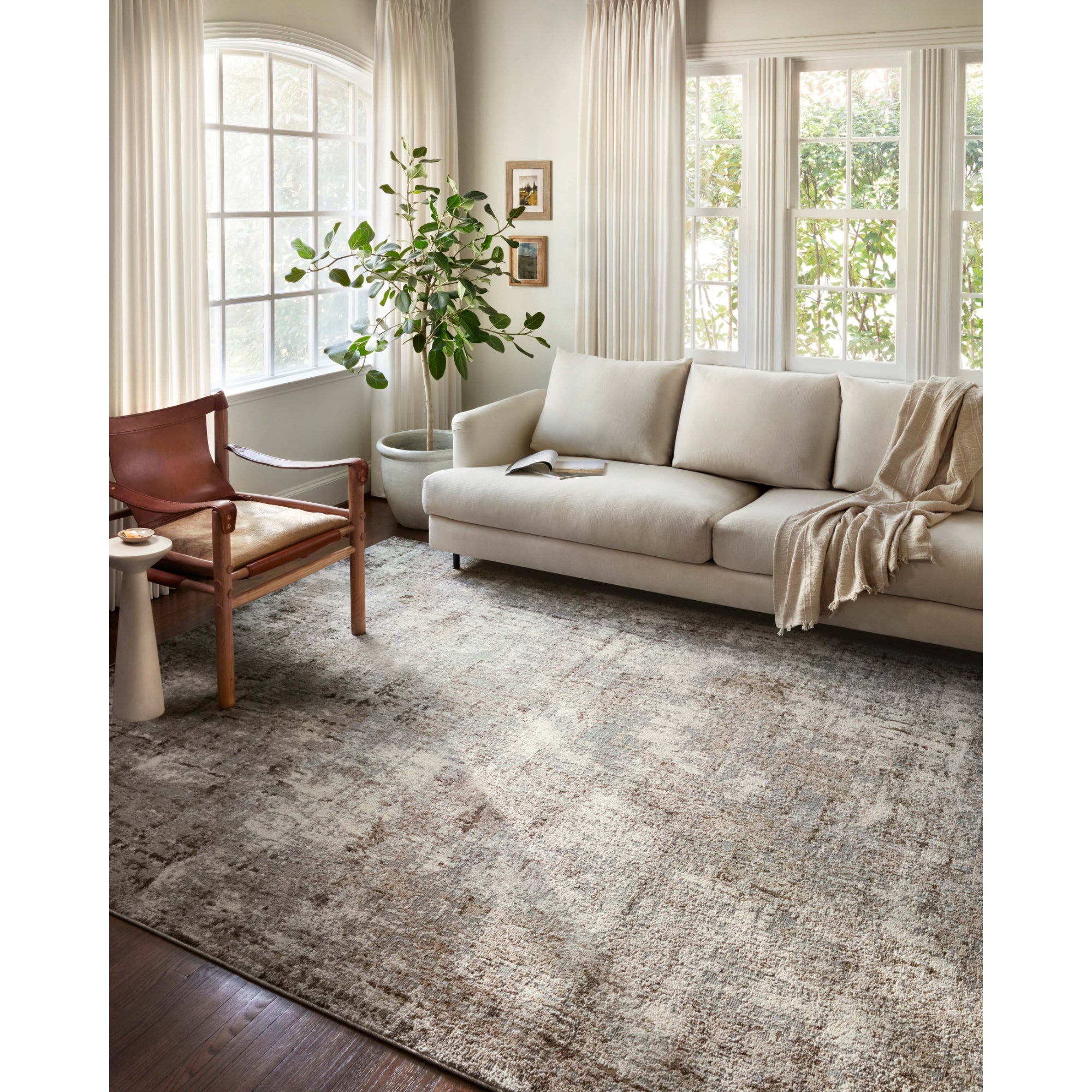 Loloi Austen Natural/Mocha Rug