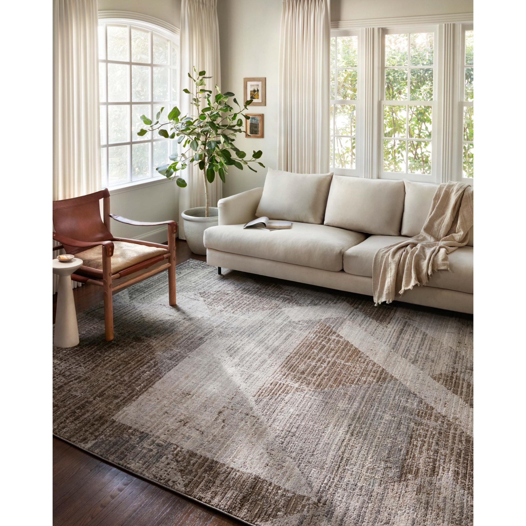 Loloi Austen Stone/Bark Rug