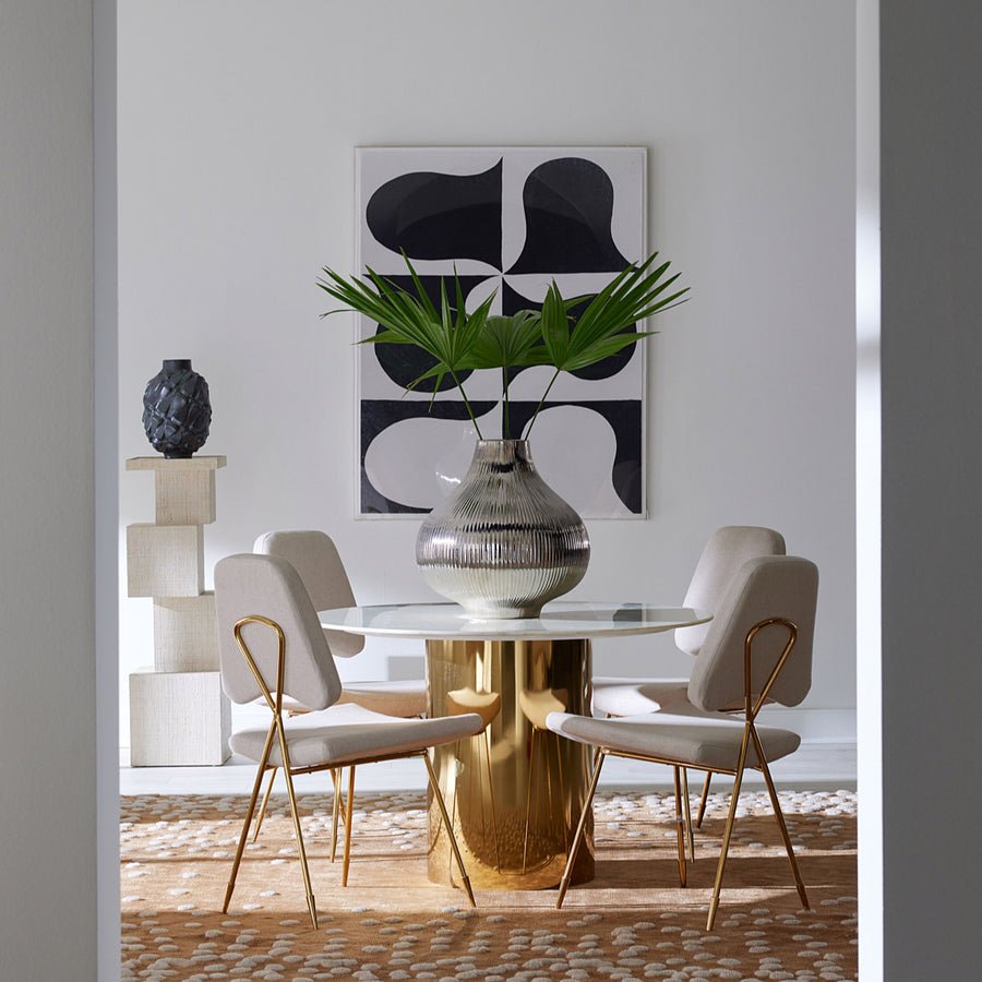 https://cdn.shopify.com/s/files/1/0270/1082/6274/files/Alphaville_Dining_Table_54_a_ab478932-611e-45c0-b383-6807417eca73_x900.jpg?v=1731740882