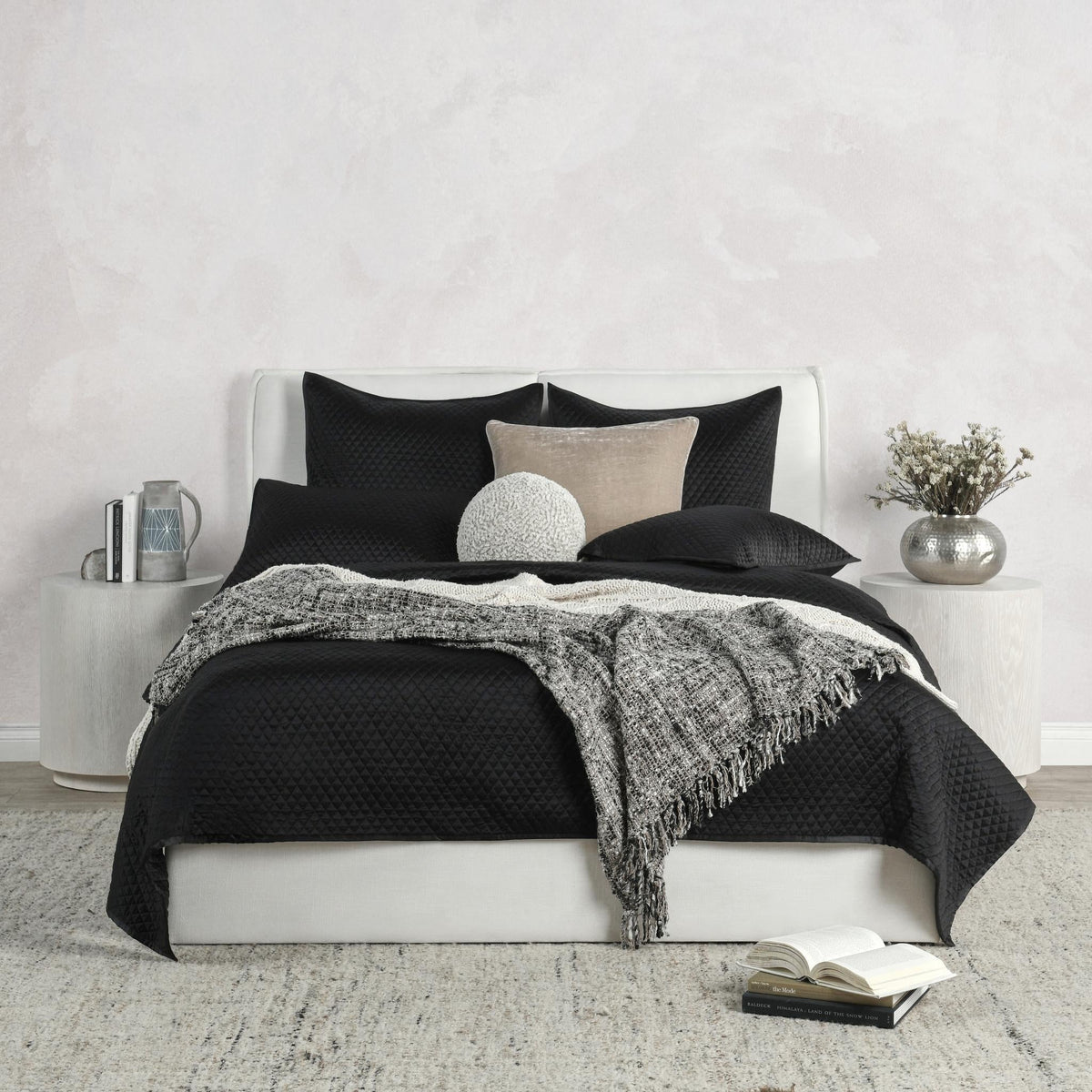 Diamond 3pc Queen Quilt Set
