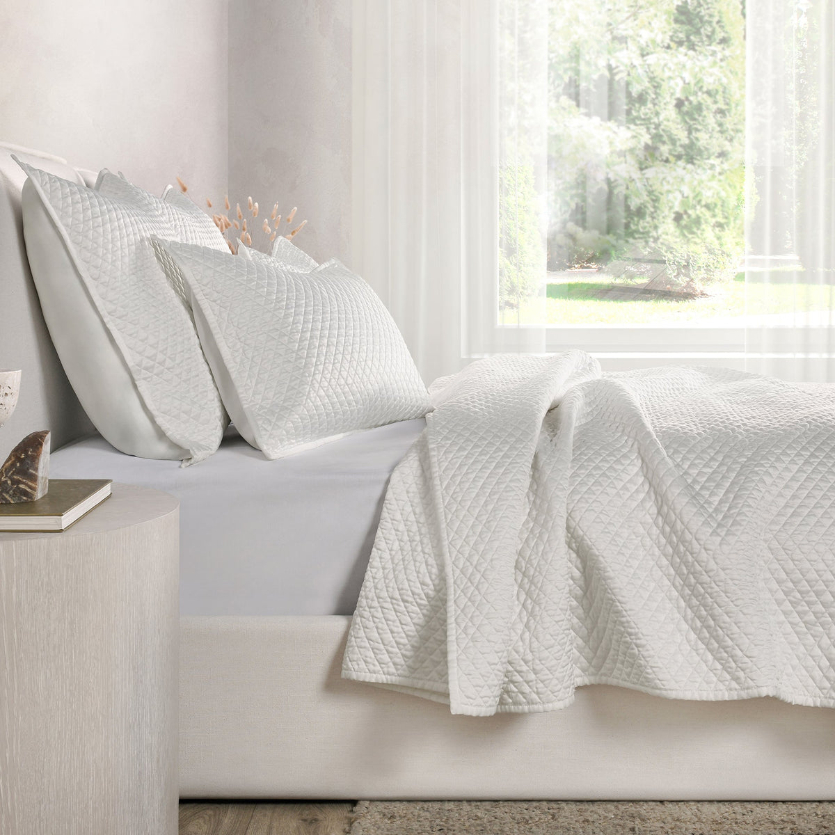 Diamond 3pc Queen Quilt Set