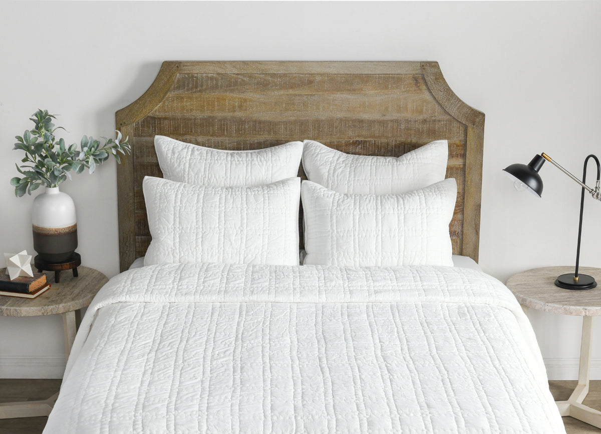 Carly White 3pc Queen Quilt Set with Silvadur Tech