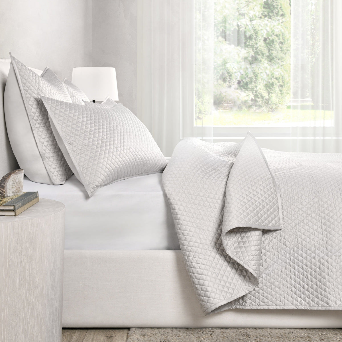 Diamond 3pc Queen Quilt Set
