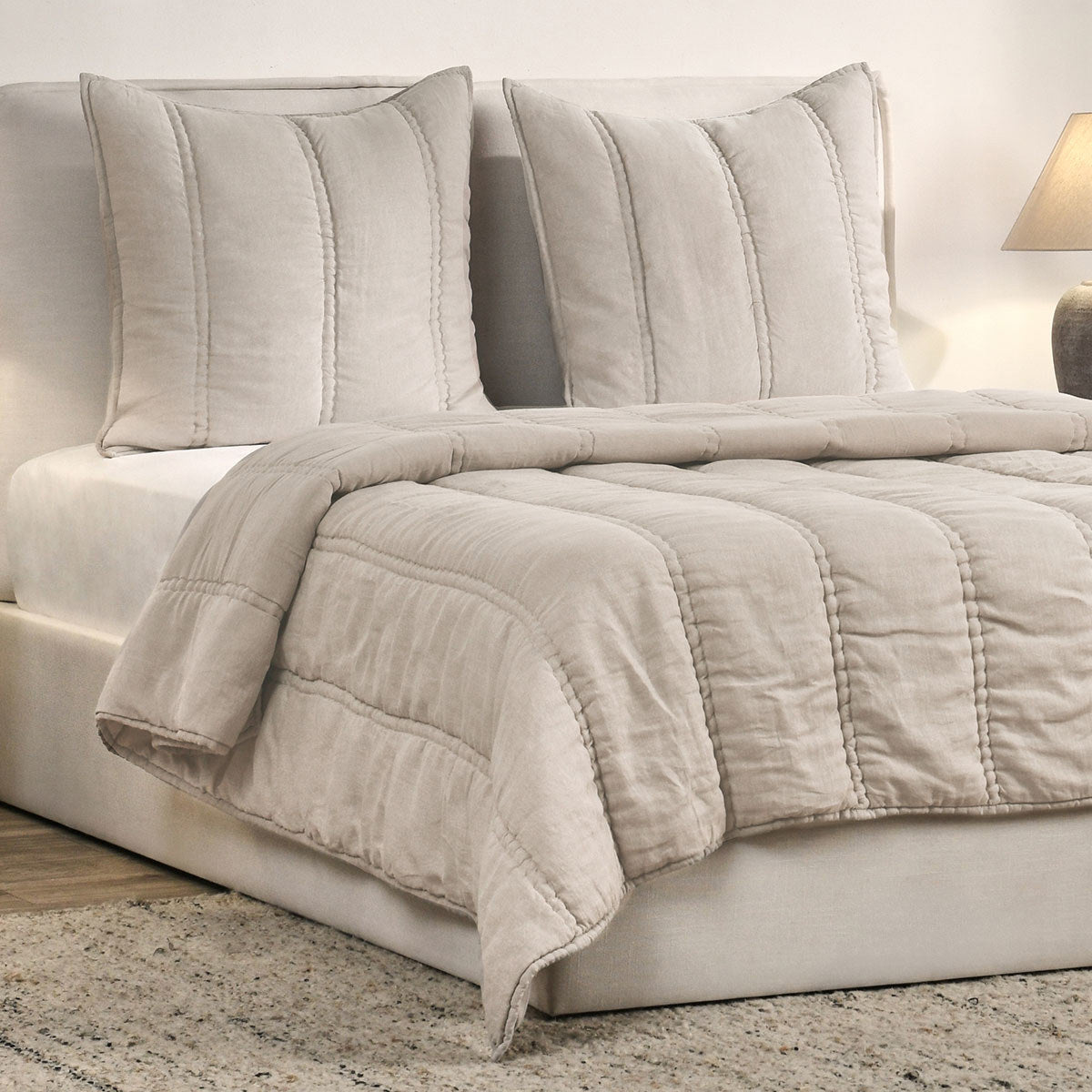 Rowen 3pc Queen Quilt Set