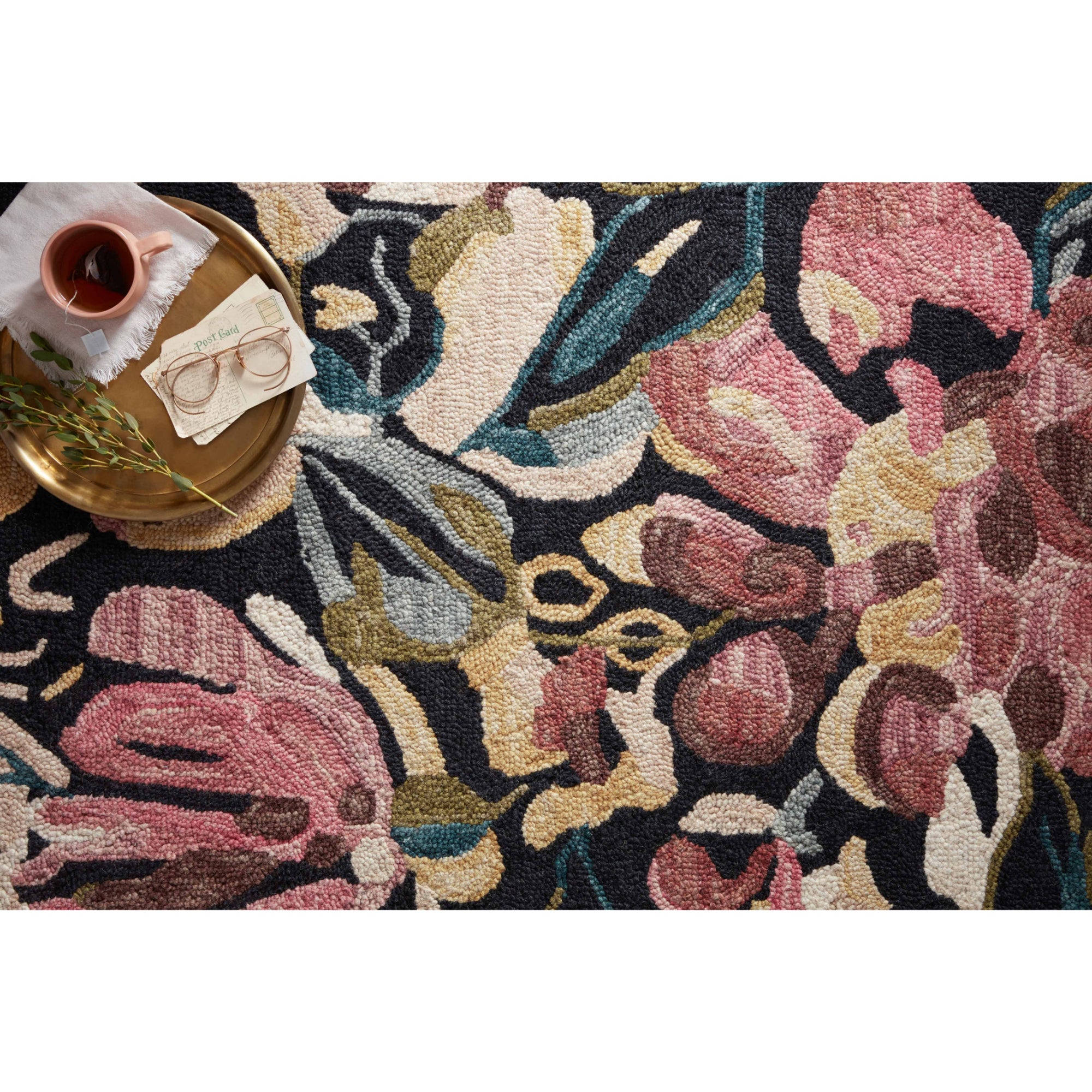Loloi Belladonna Black/Berry Rug