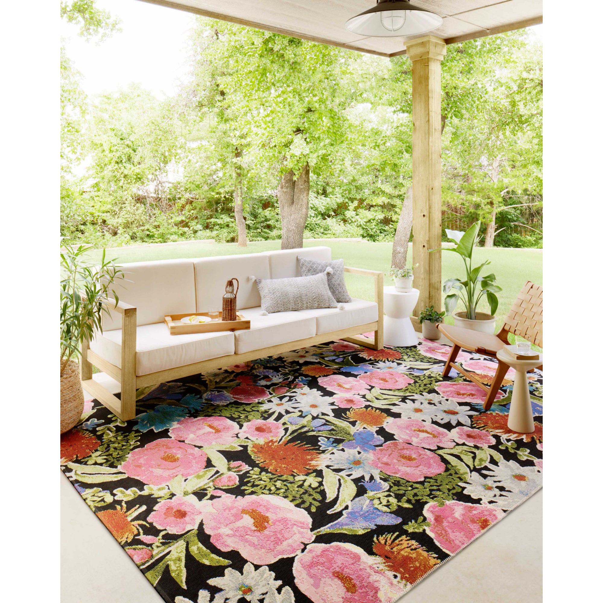 Loloi Botanical Black/Multi Rug