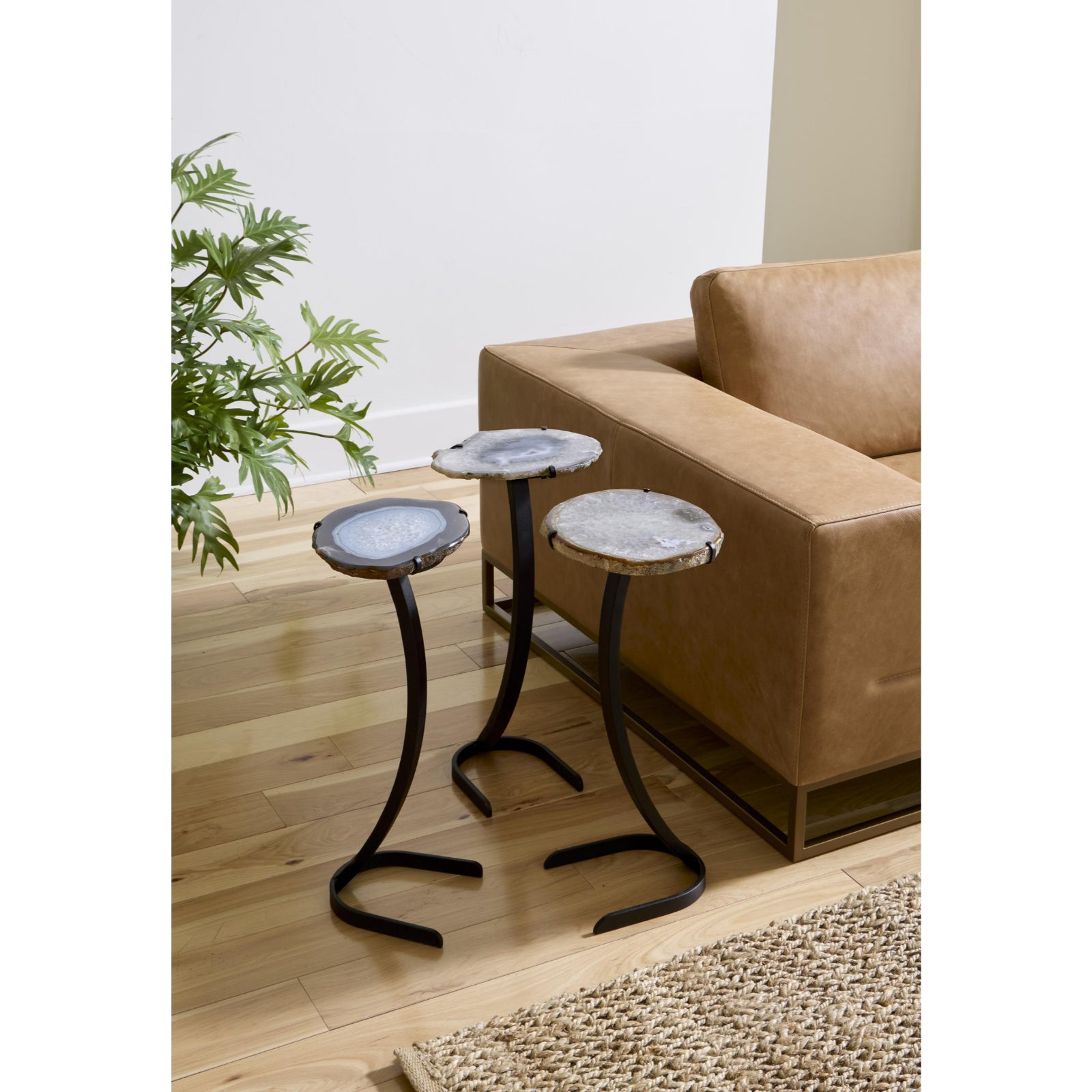 Agate Horseshoe Base Side Table