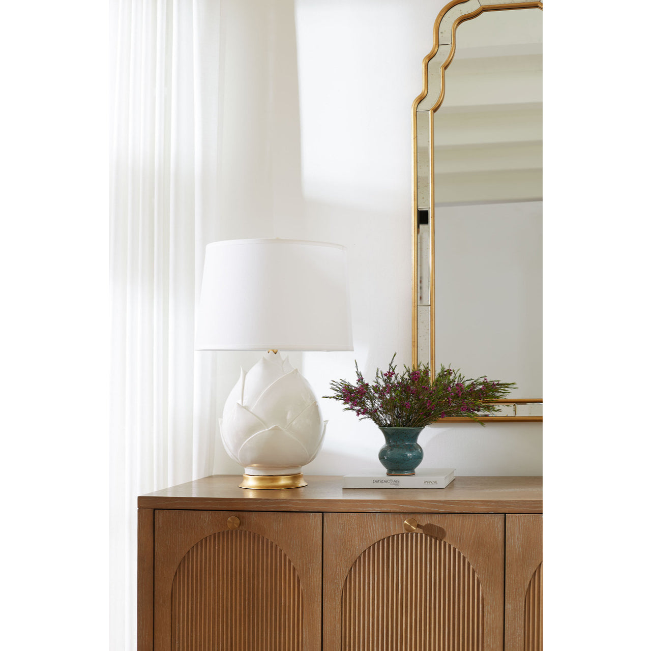Budding 17" Lamp with Shade