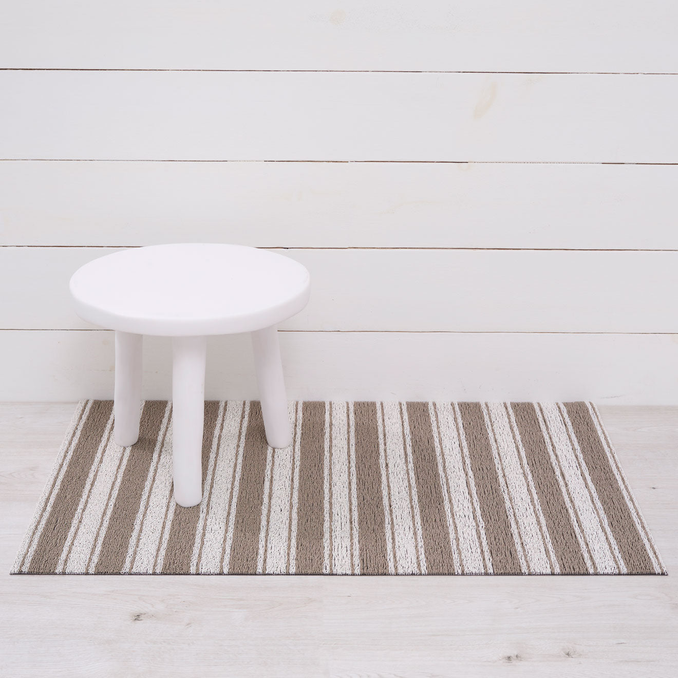 Boardwalk Stripe Shag Mat