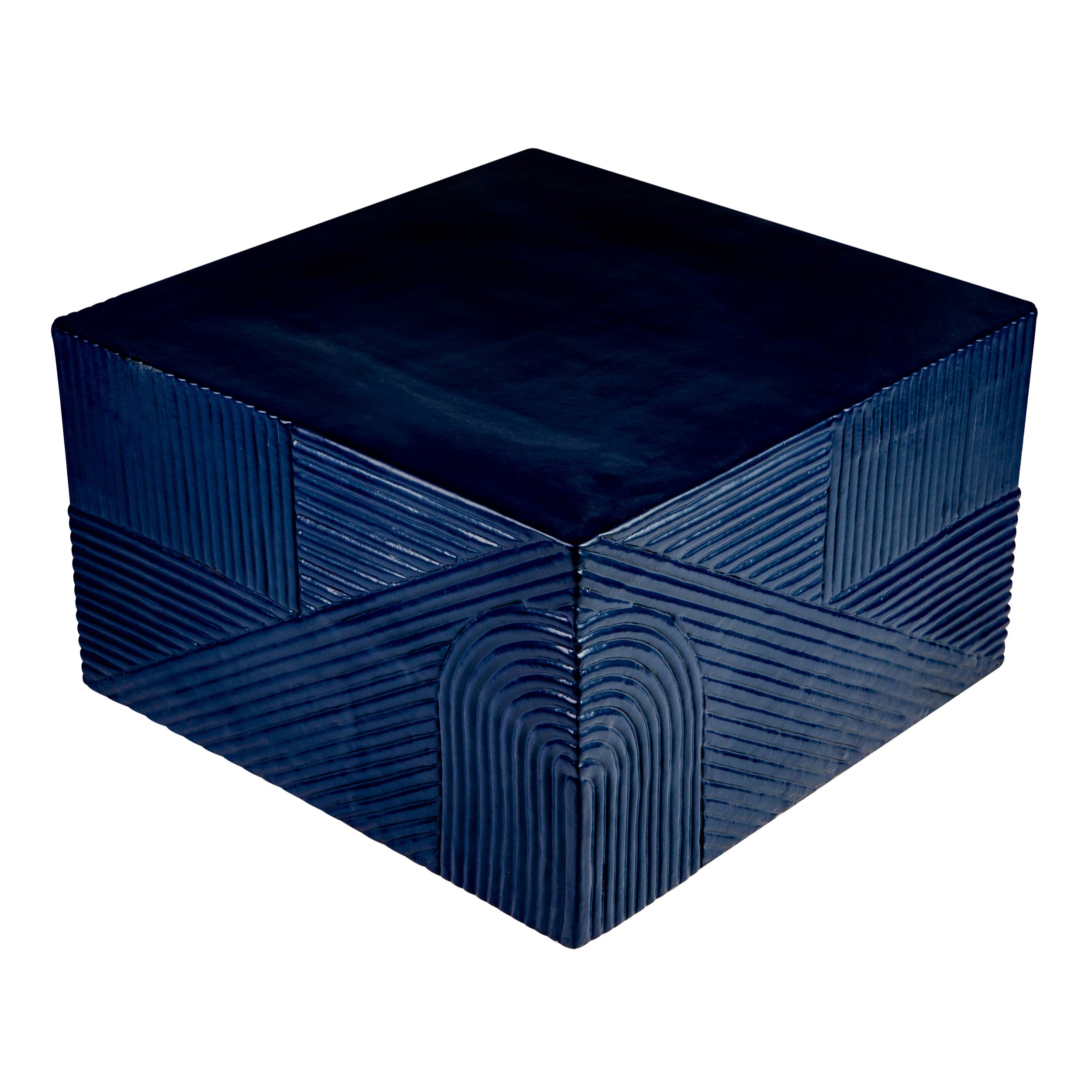 Serenity 24" Textured Square Table