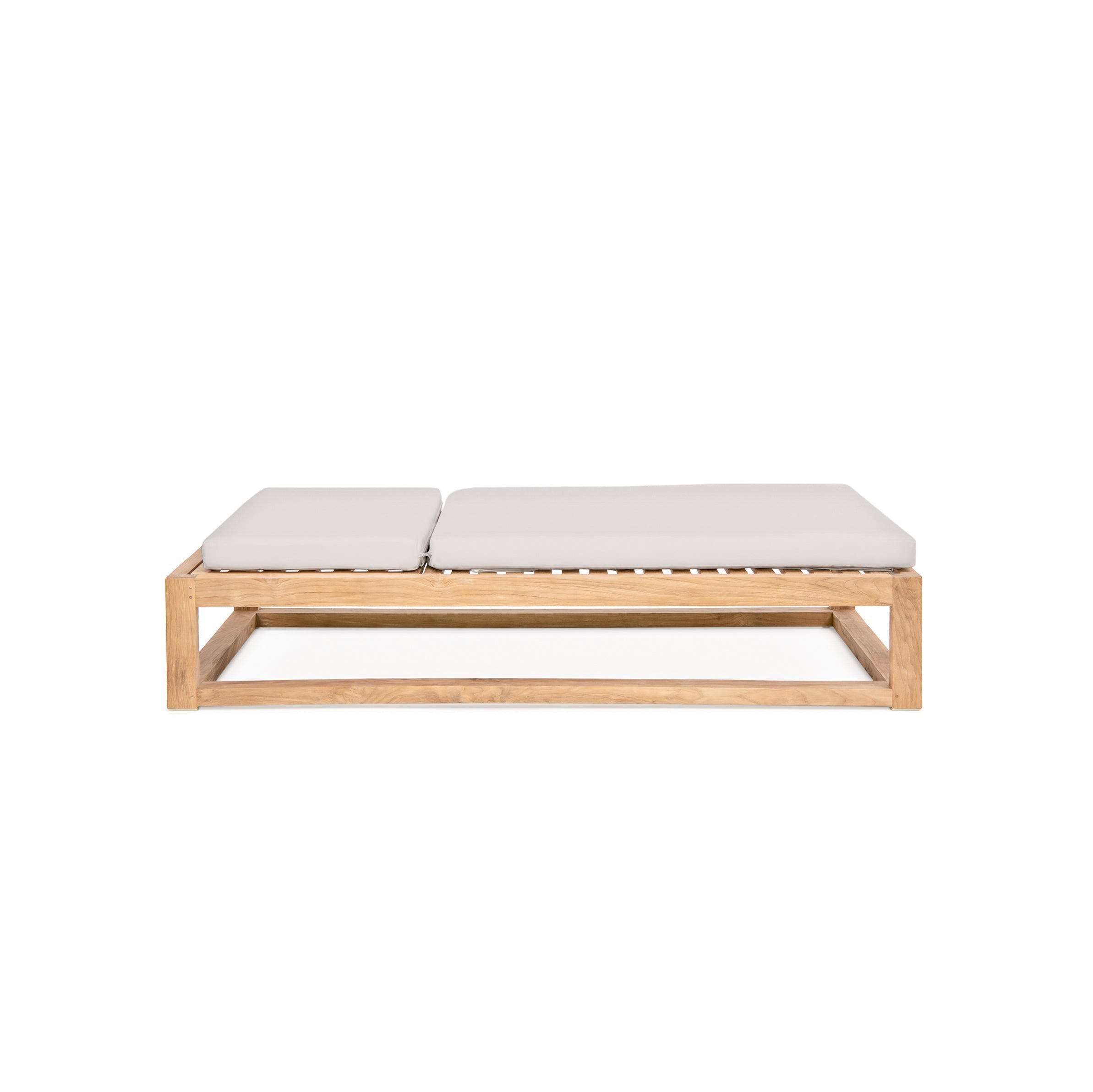 Caldas Chaise Lounge