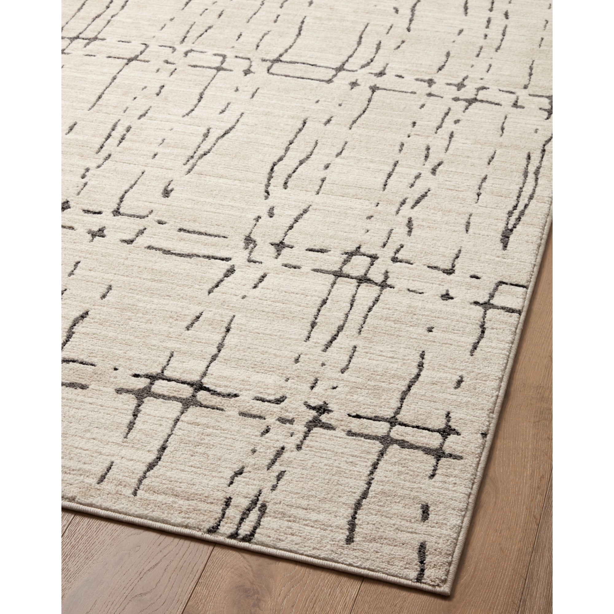 Loloi Darby Sand/Dark Grey Rug