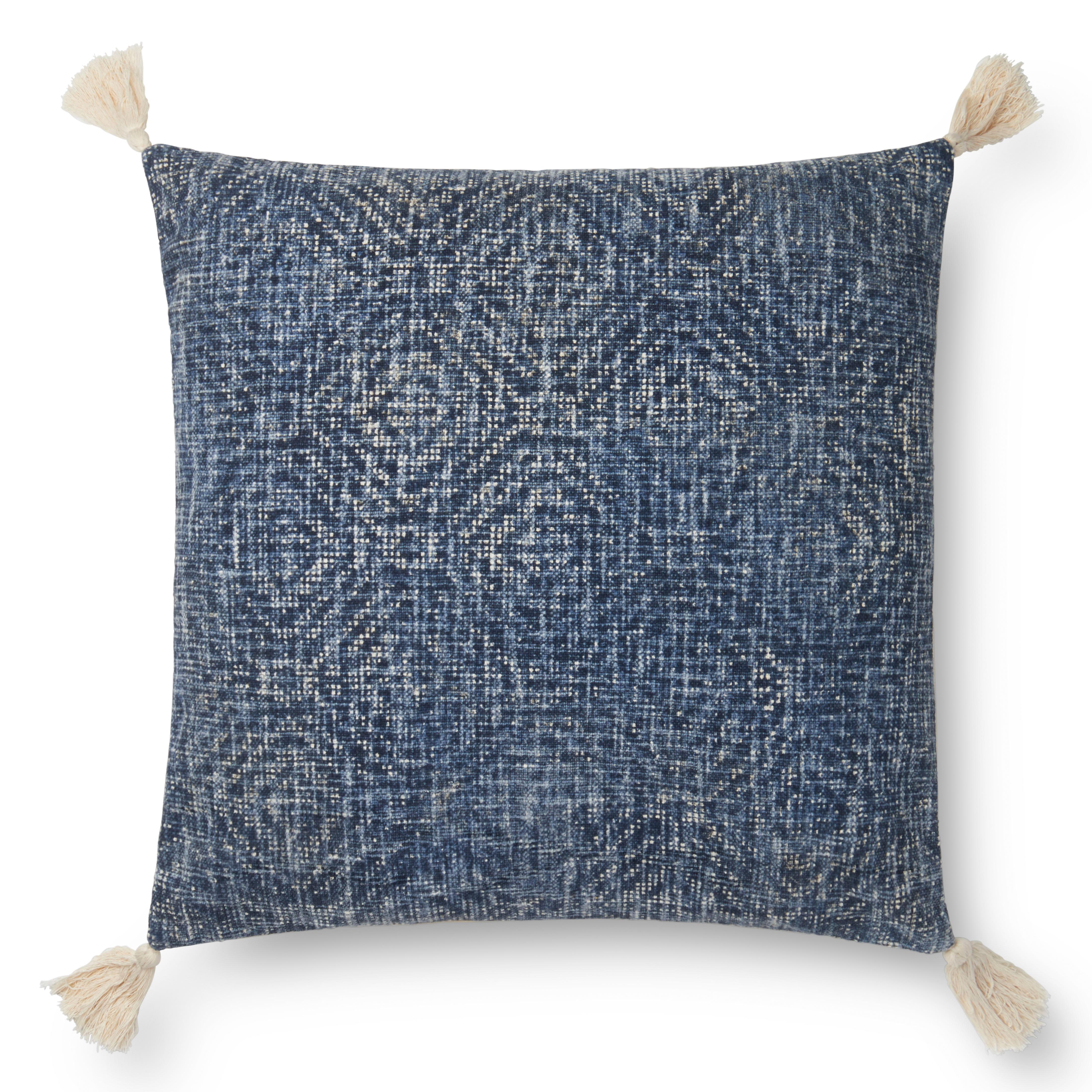 Loloi P0621 Cover with Down Pillow