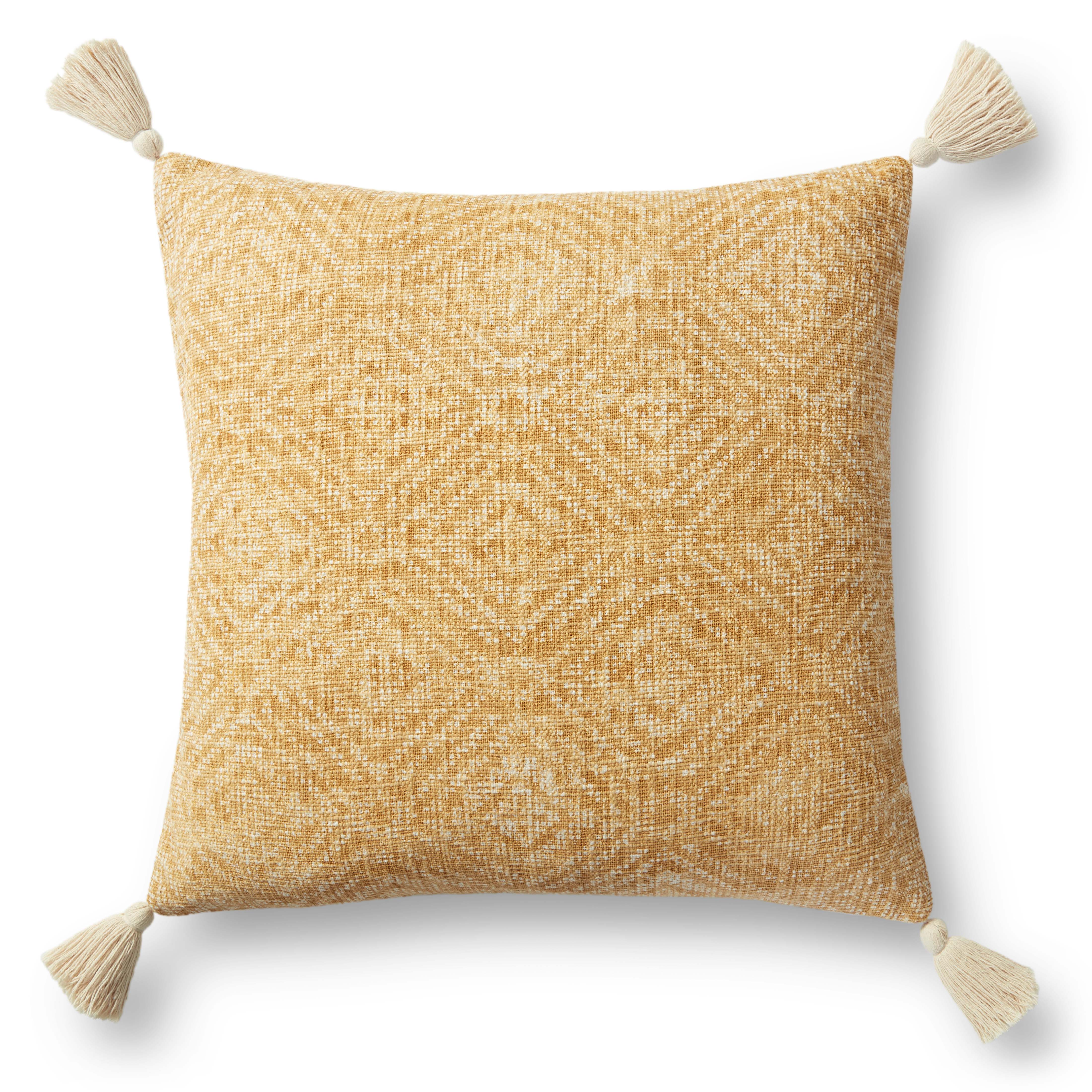Loloi P0621 Cover with Down Pillow