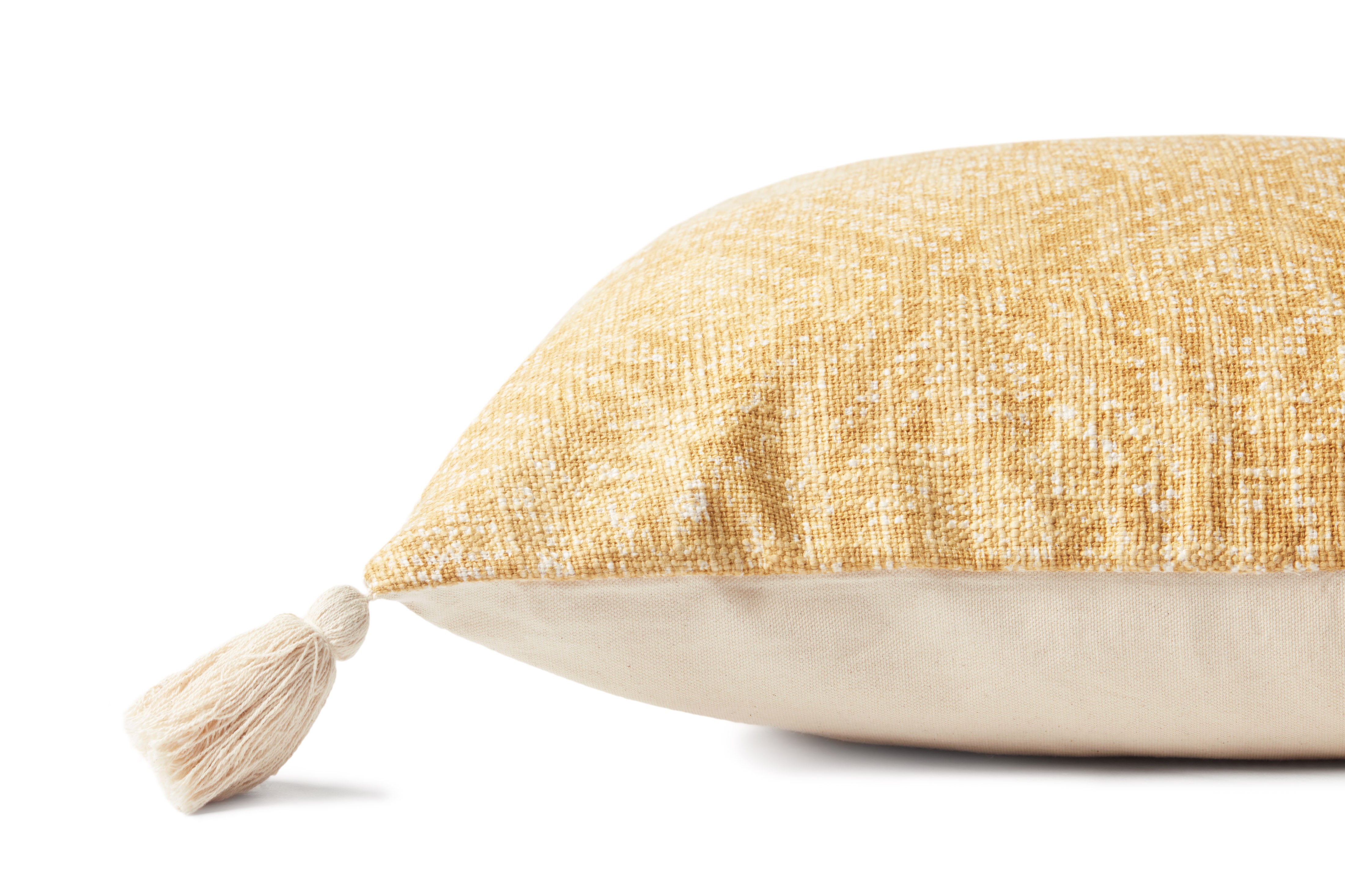 Loloi P0621 Cover with Down Pillow