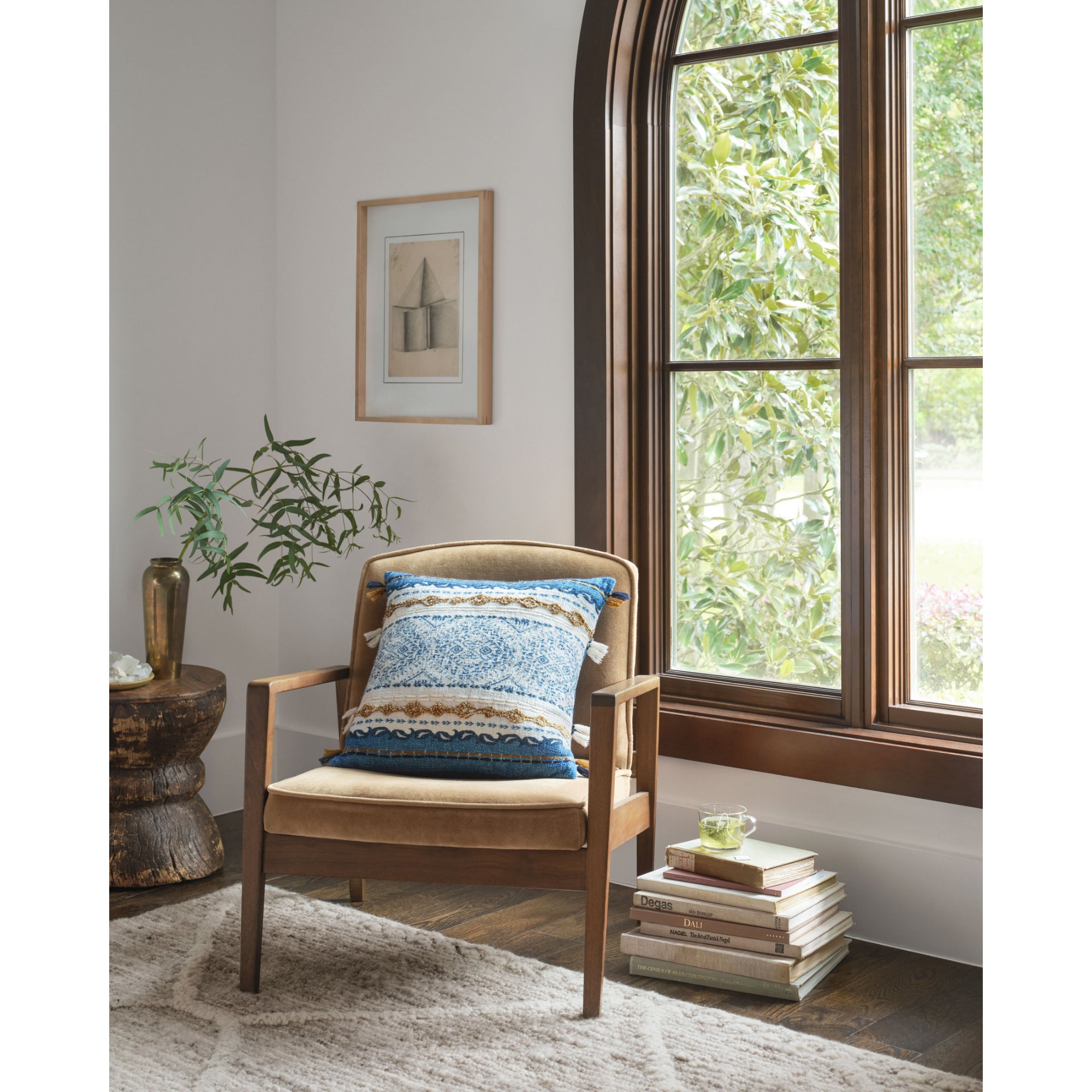 Loloi P0930 Blue/Natural 18" x 18" Cover with Down Pillow