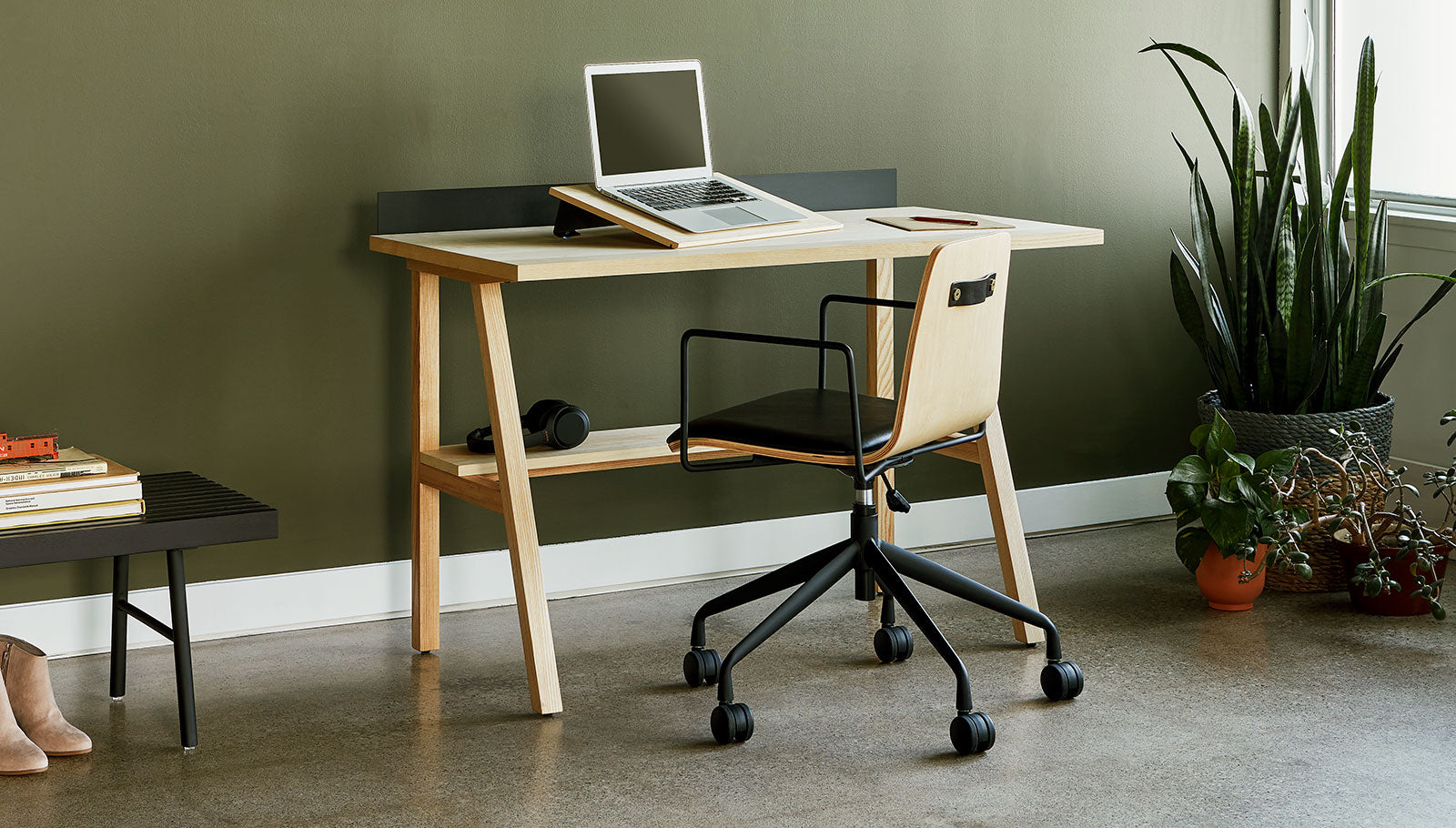 Truscott Desk