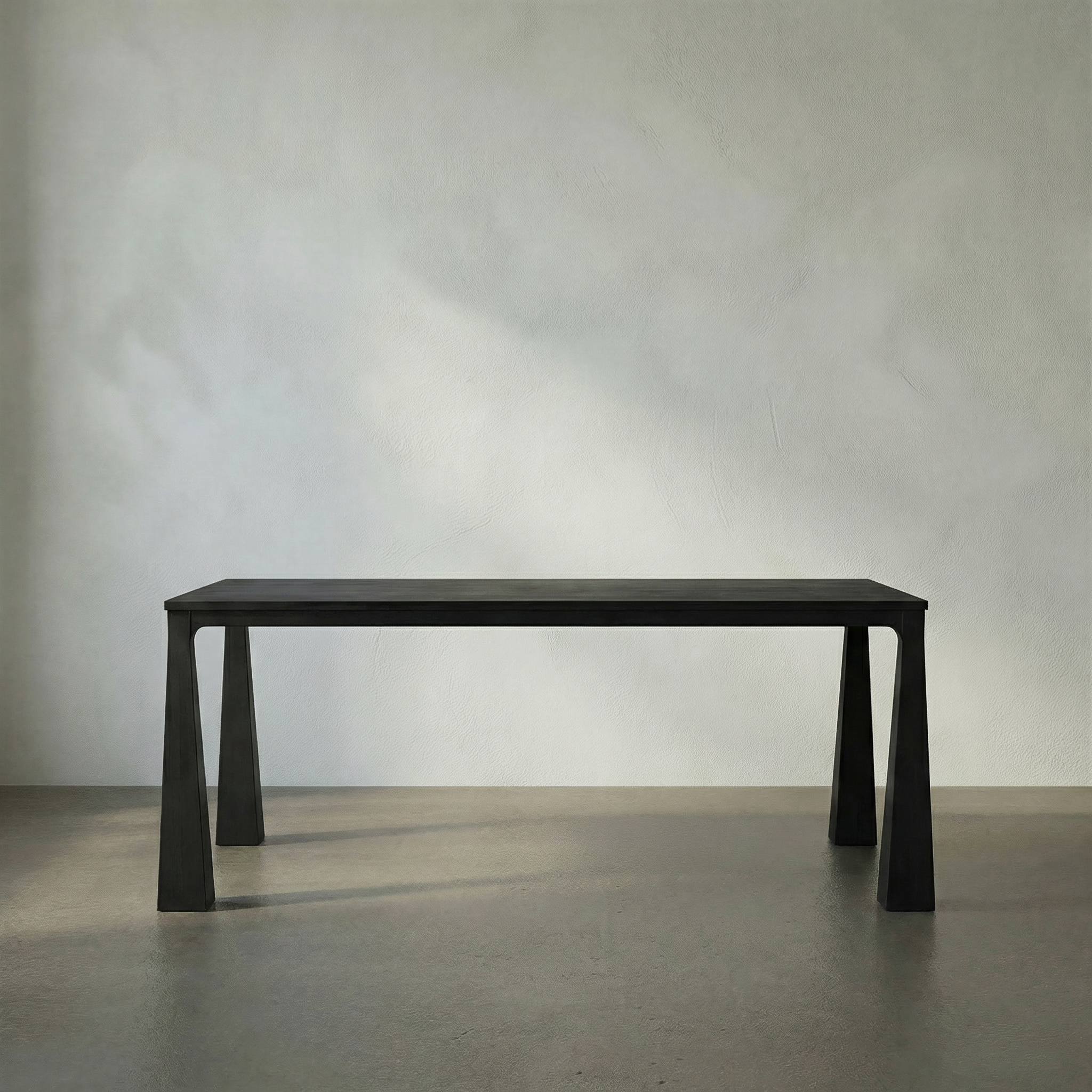 Luther Dining Table