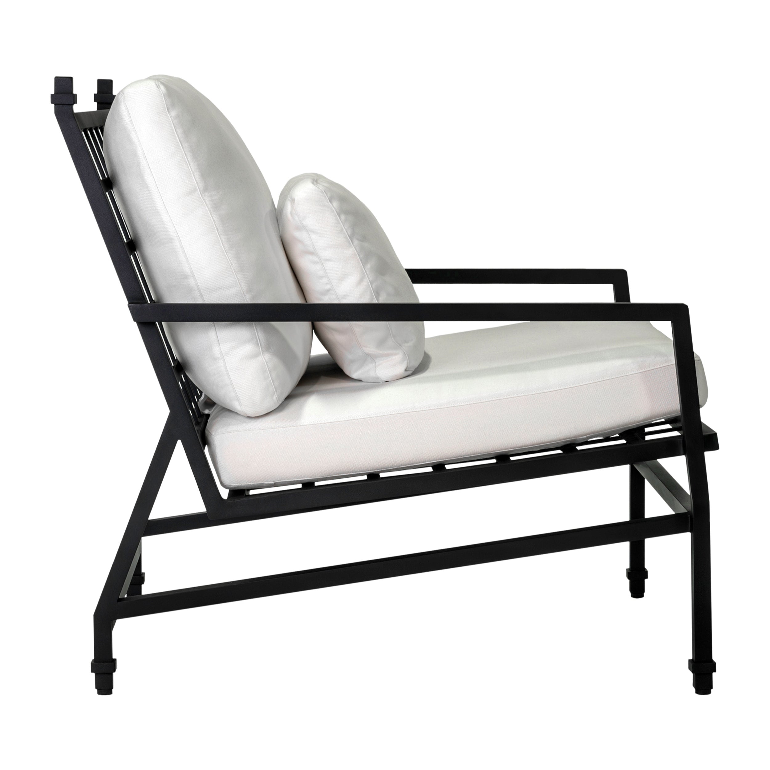 Eterna Lounge Chair