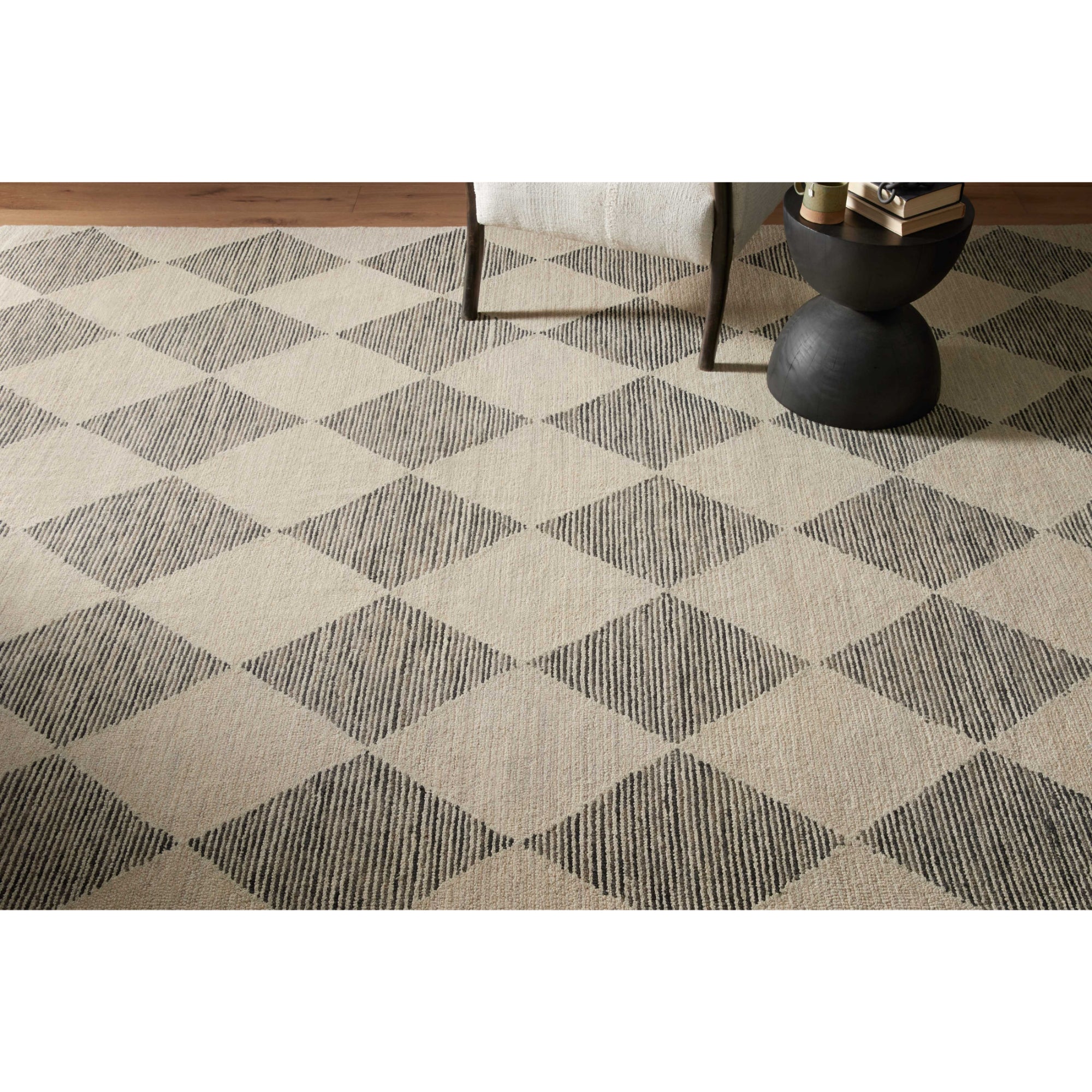 Chris Loves Julia x Loloi Francis Beige/Charcoal Rug