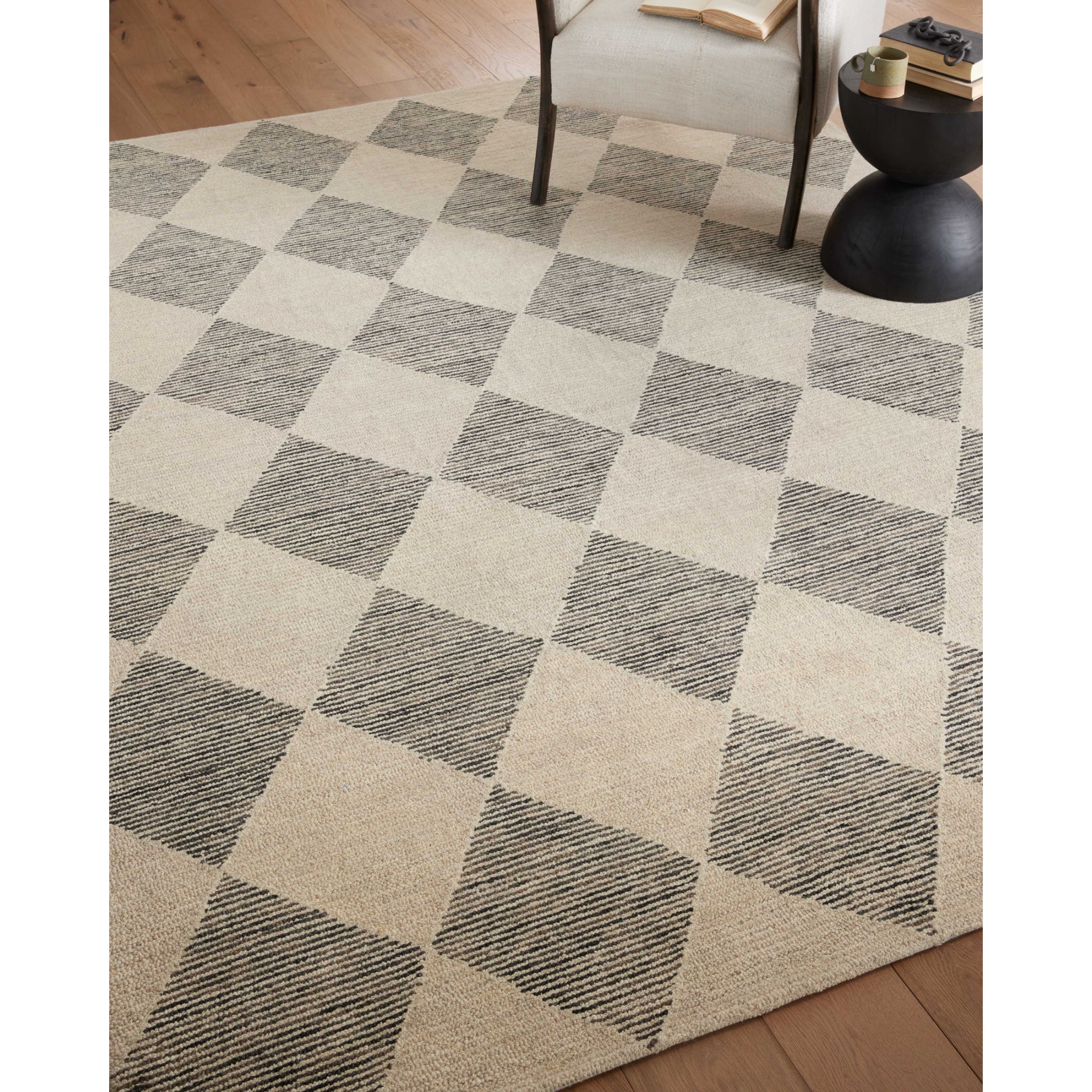 Chris Loves Julia x Loloi Francis Beige/Charcoal Rug