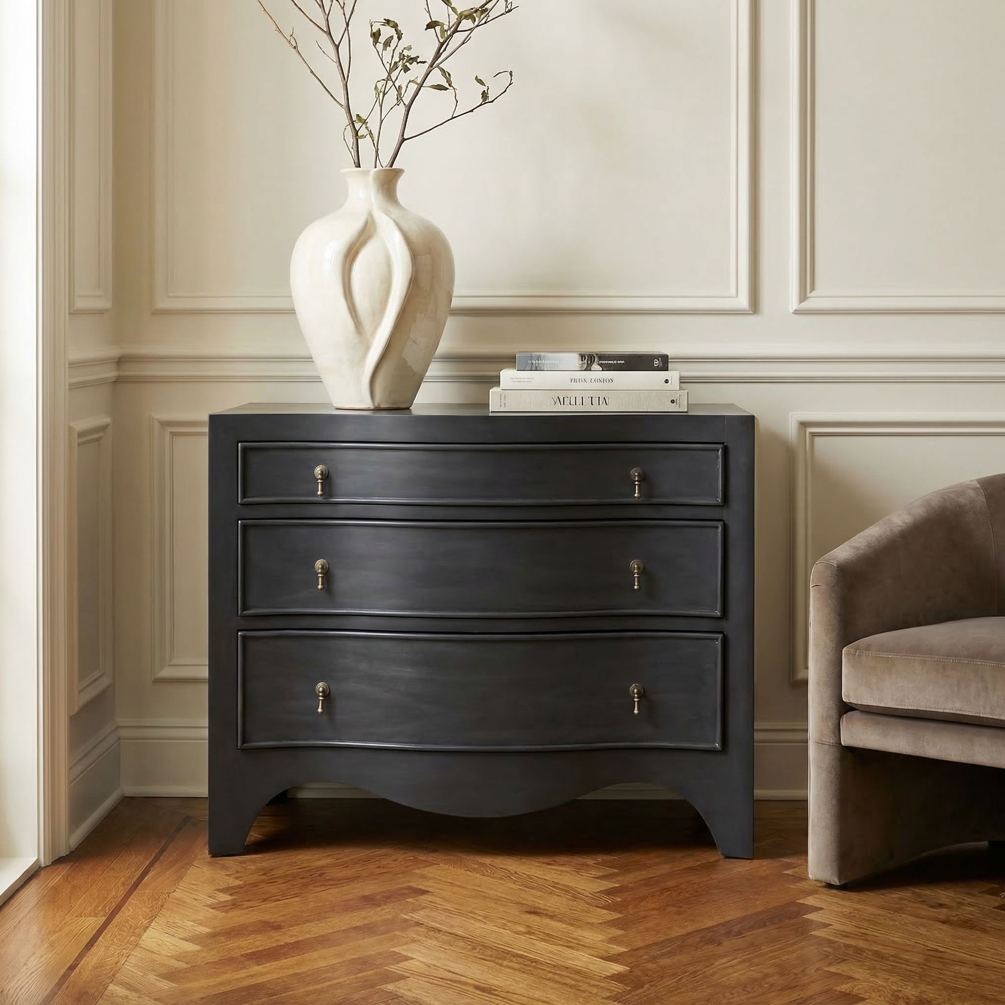 Brentford Dresser