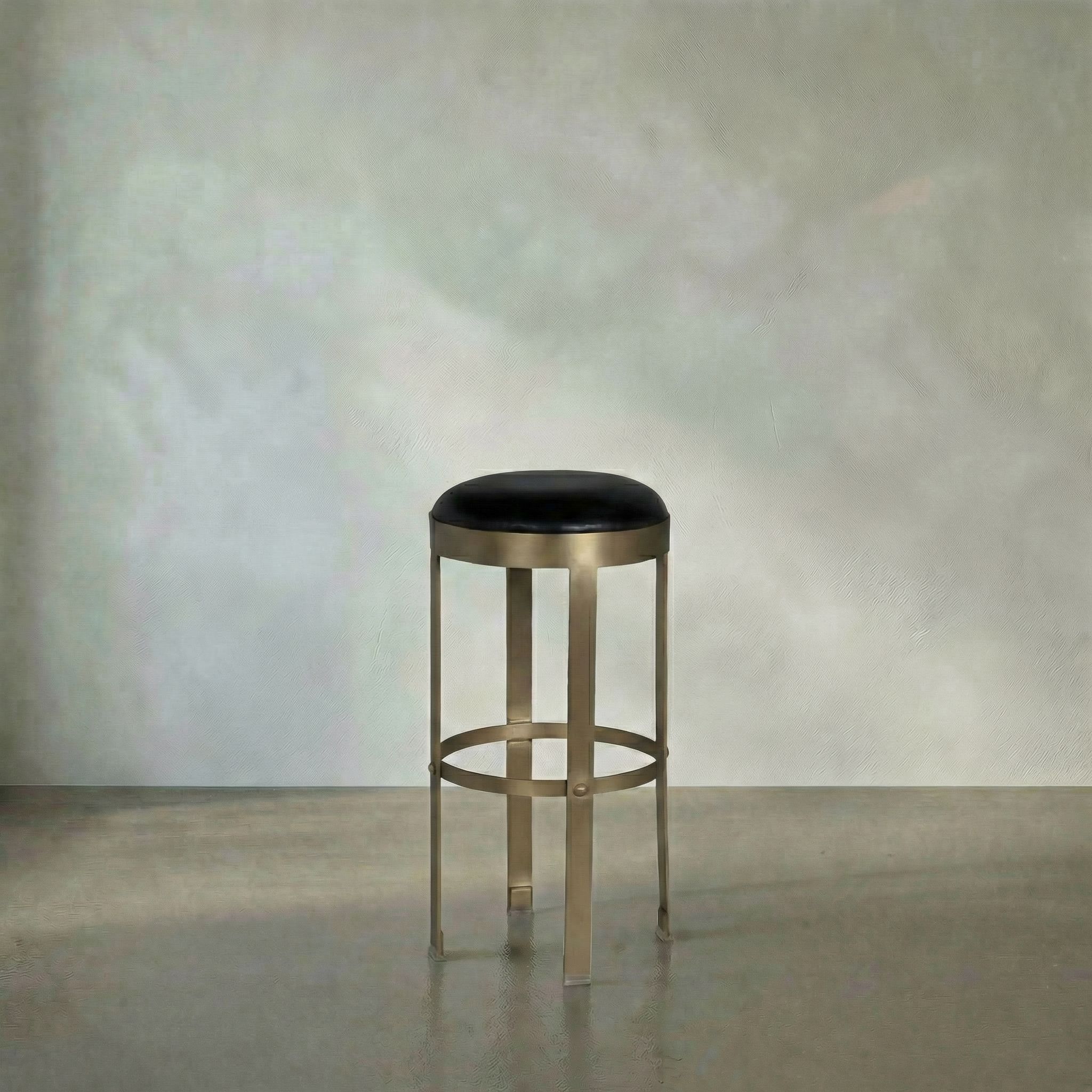 Prince Bar Stool