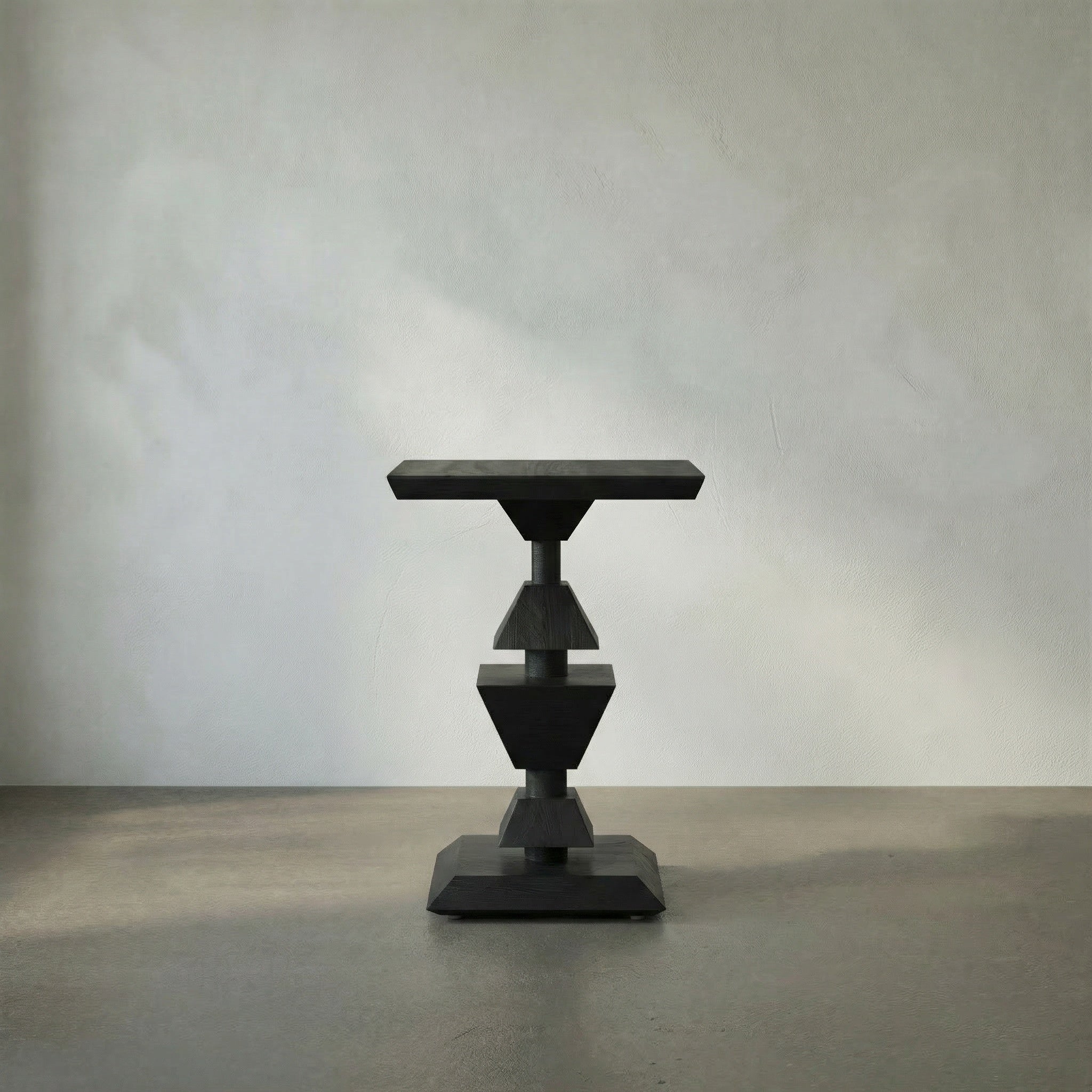 Majesty Side Table