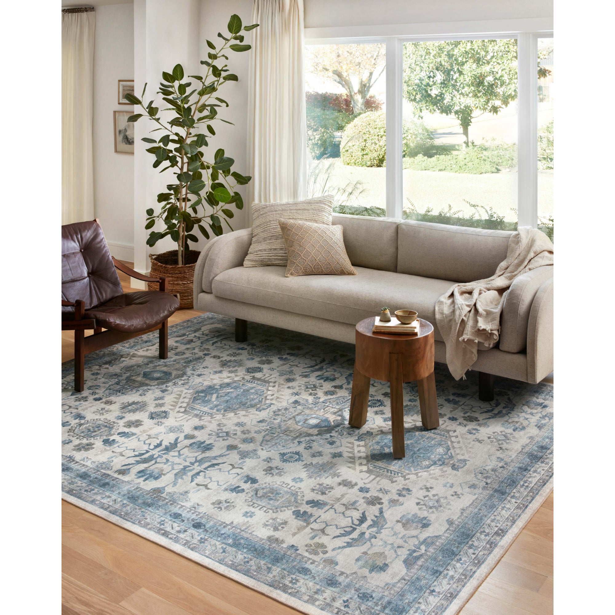 Loloi Heidi Ivory/Ocean Rug
