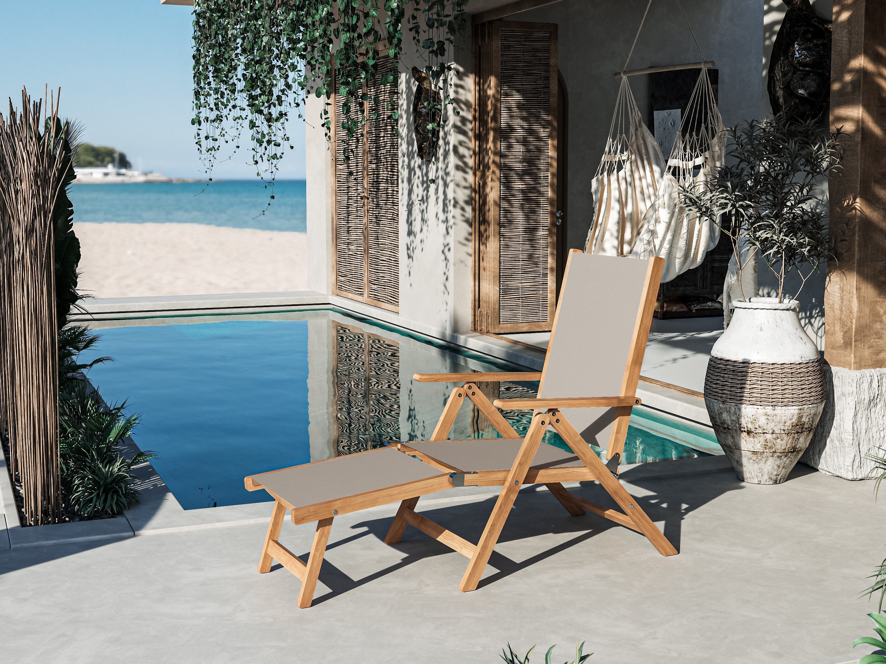 Aquitania Deck Chair