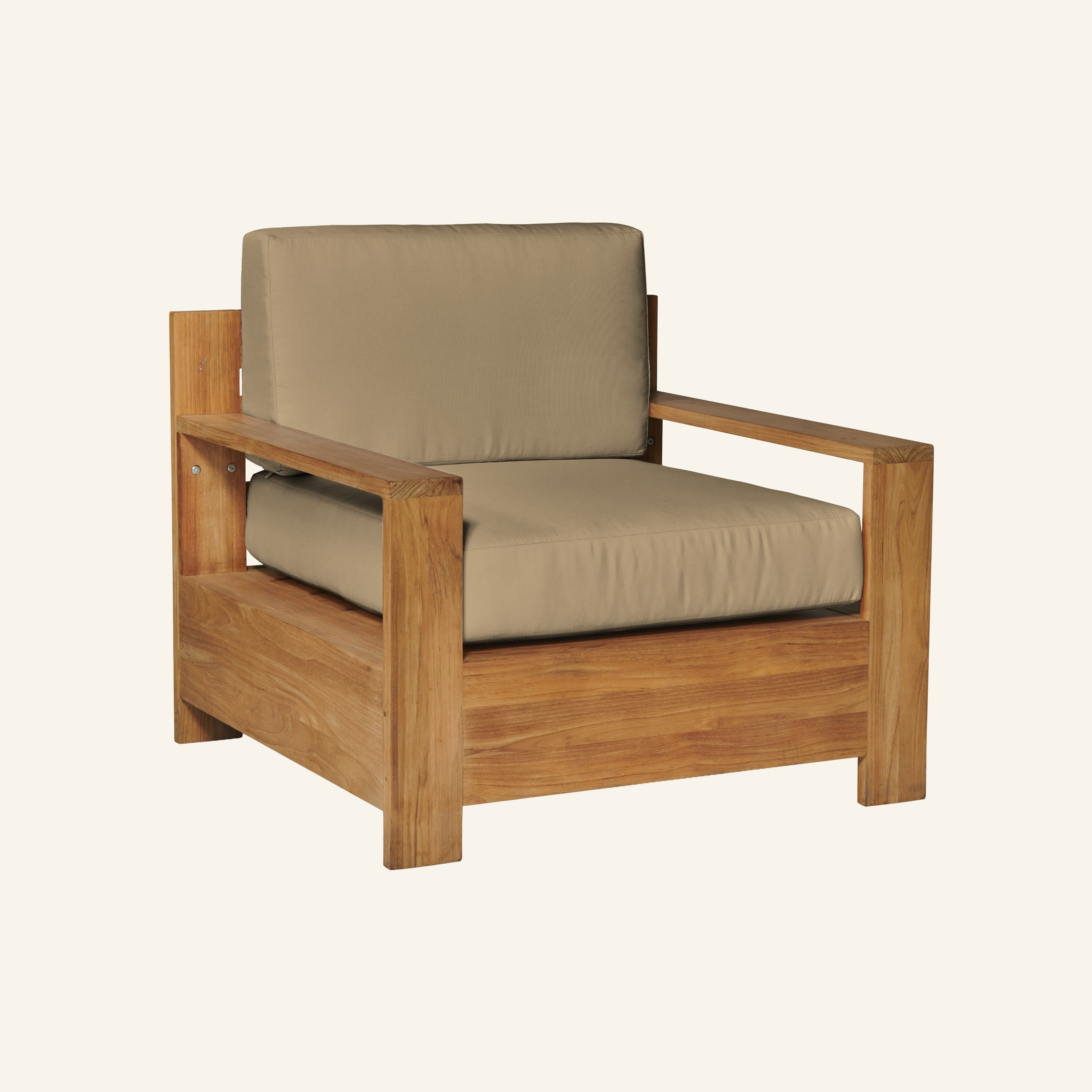 Qube Club Chair