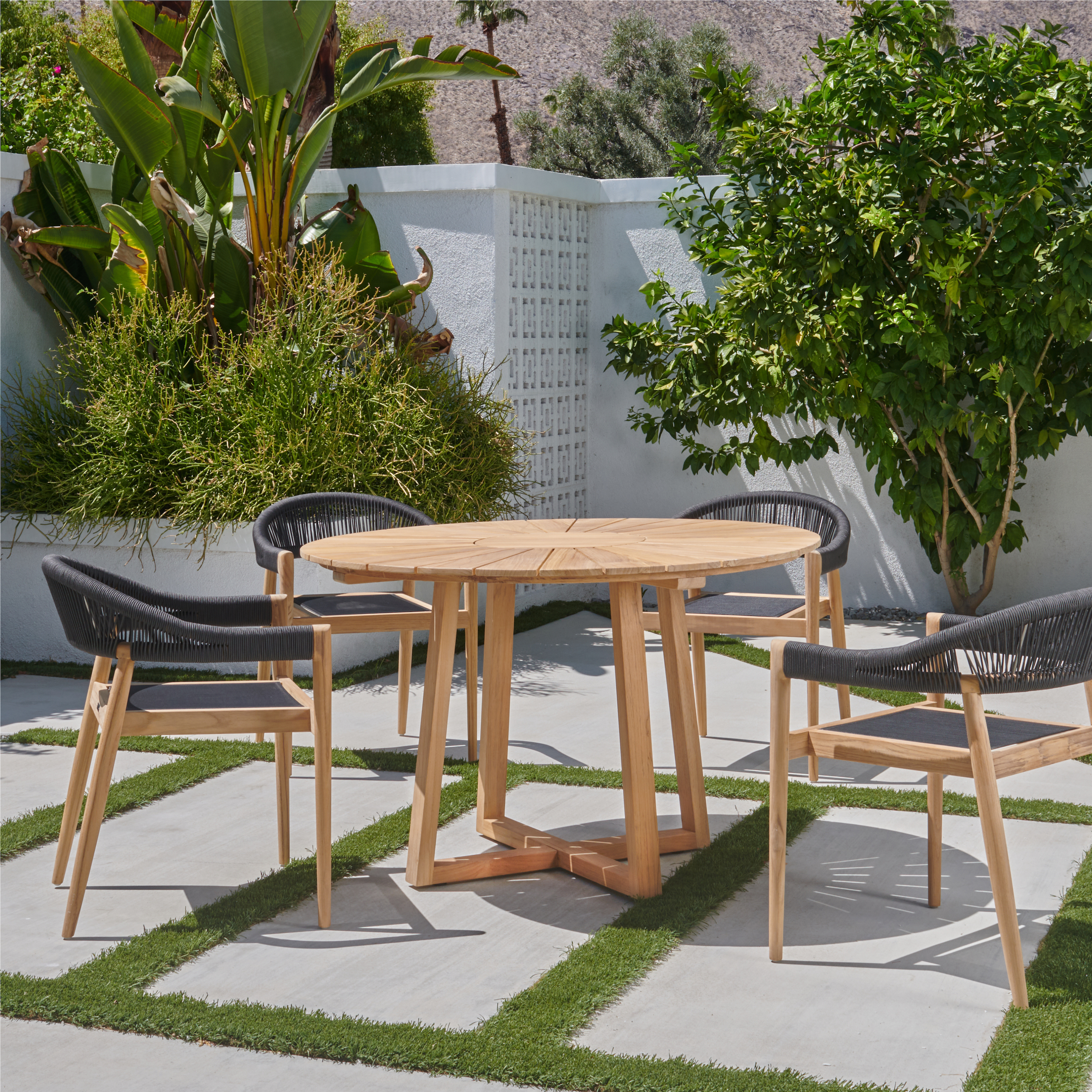 Cambria Round Dining Set
