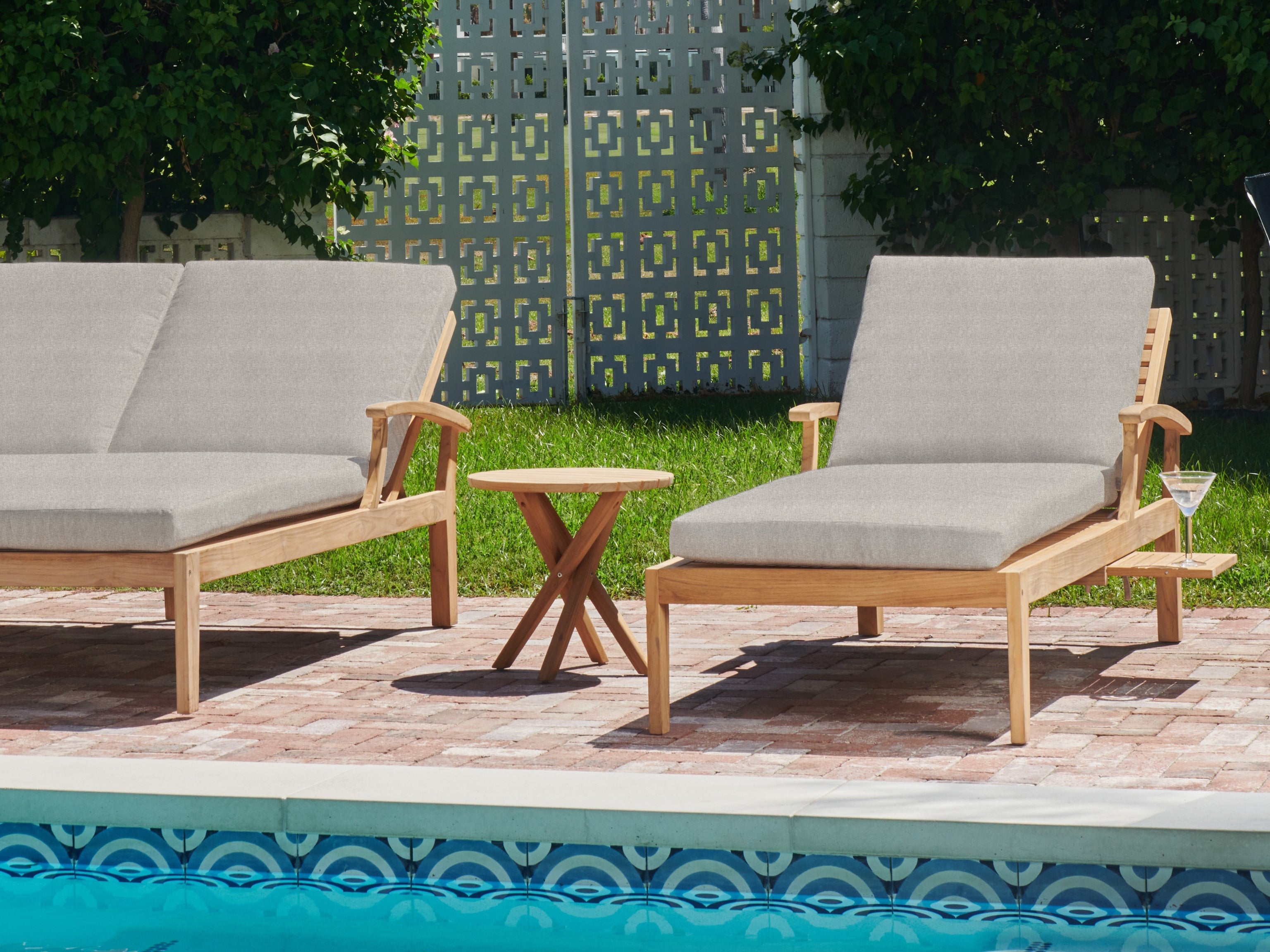 Delano Sunlounger