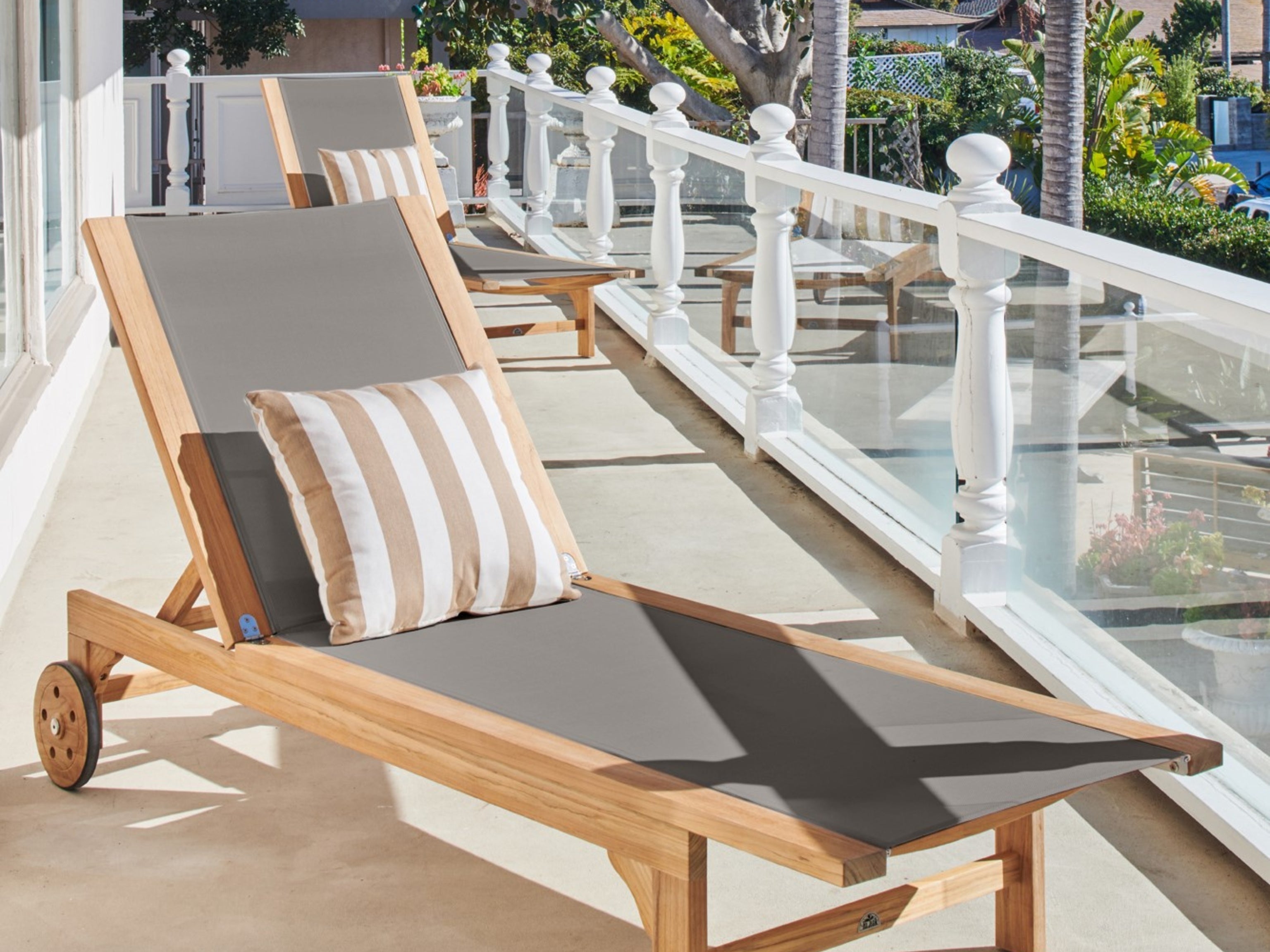 Montauk Sunlounger